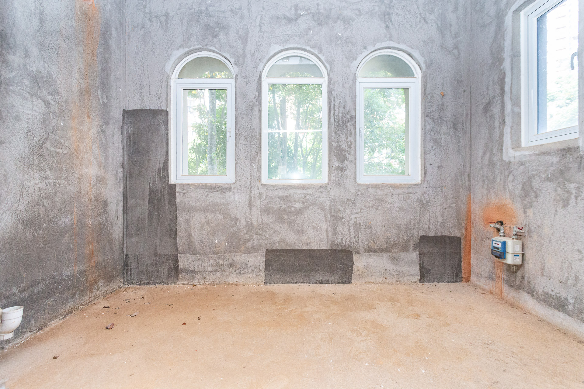 谷山逸墅 5室2厅2卫 330.0万 谷山逸墅 5室2厅2卫 330.0万厨房