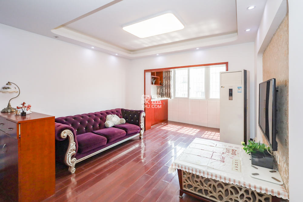 德润园  4室2厅1卫    108.0万