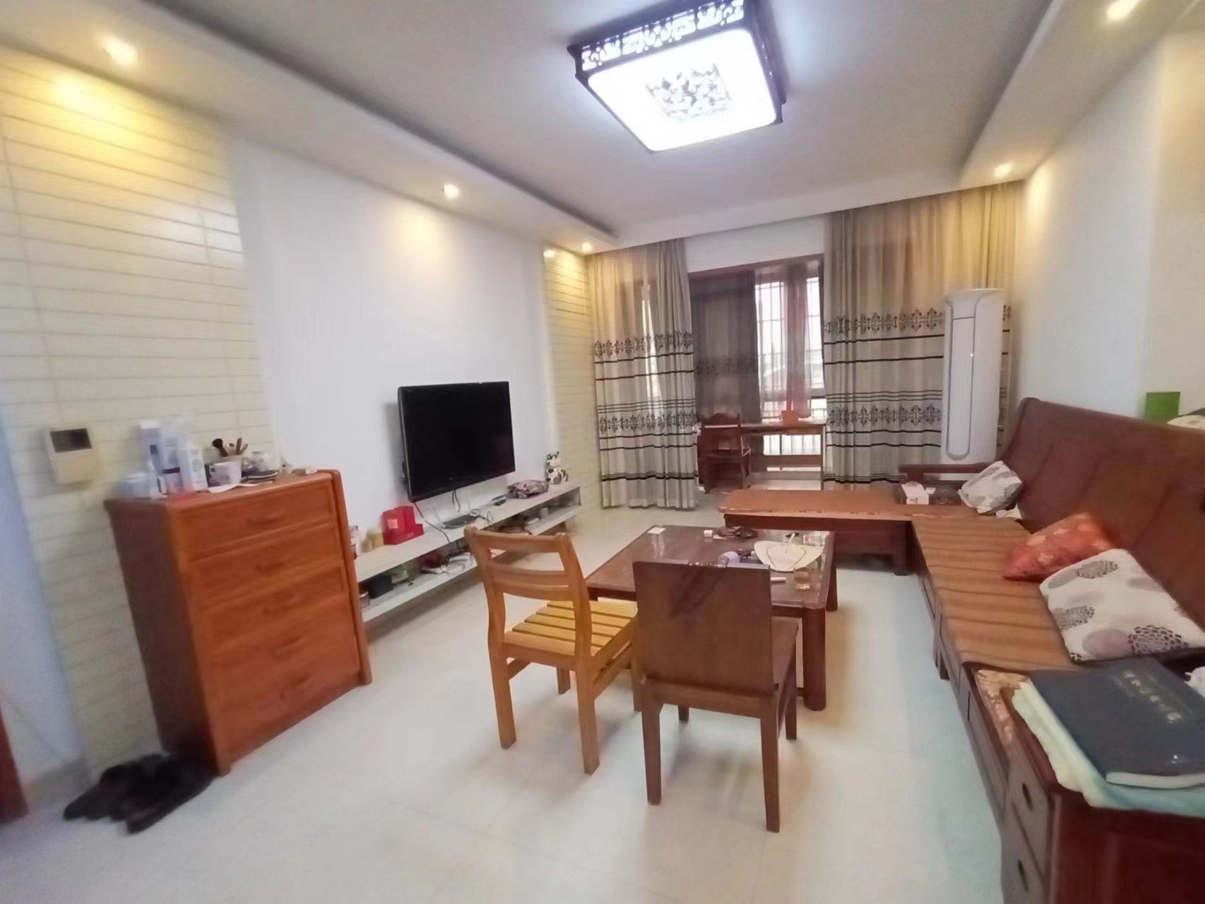 裕景龙苑 3室2厅2卫 40.0万 裕景龙苑 3室2厅2卫 40.0万室内图