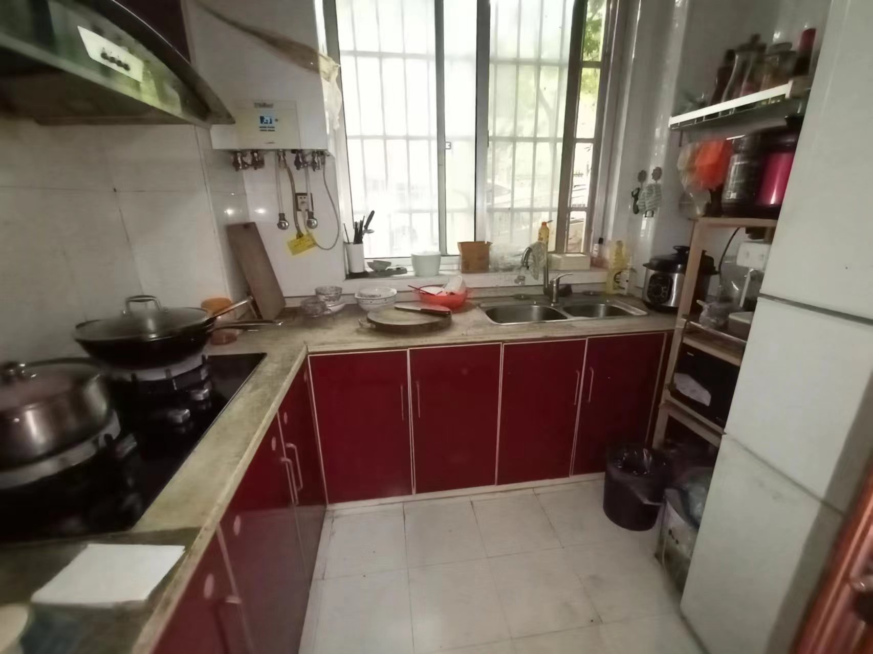 裕景龙苑 3室2厅2卫 40.0万 裕景龙苑 3室2厅2卫 40.0万室内图