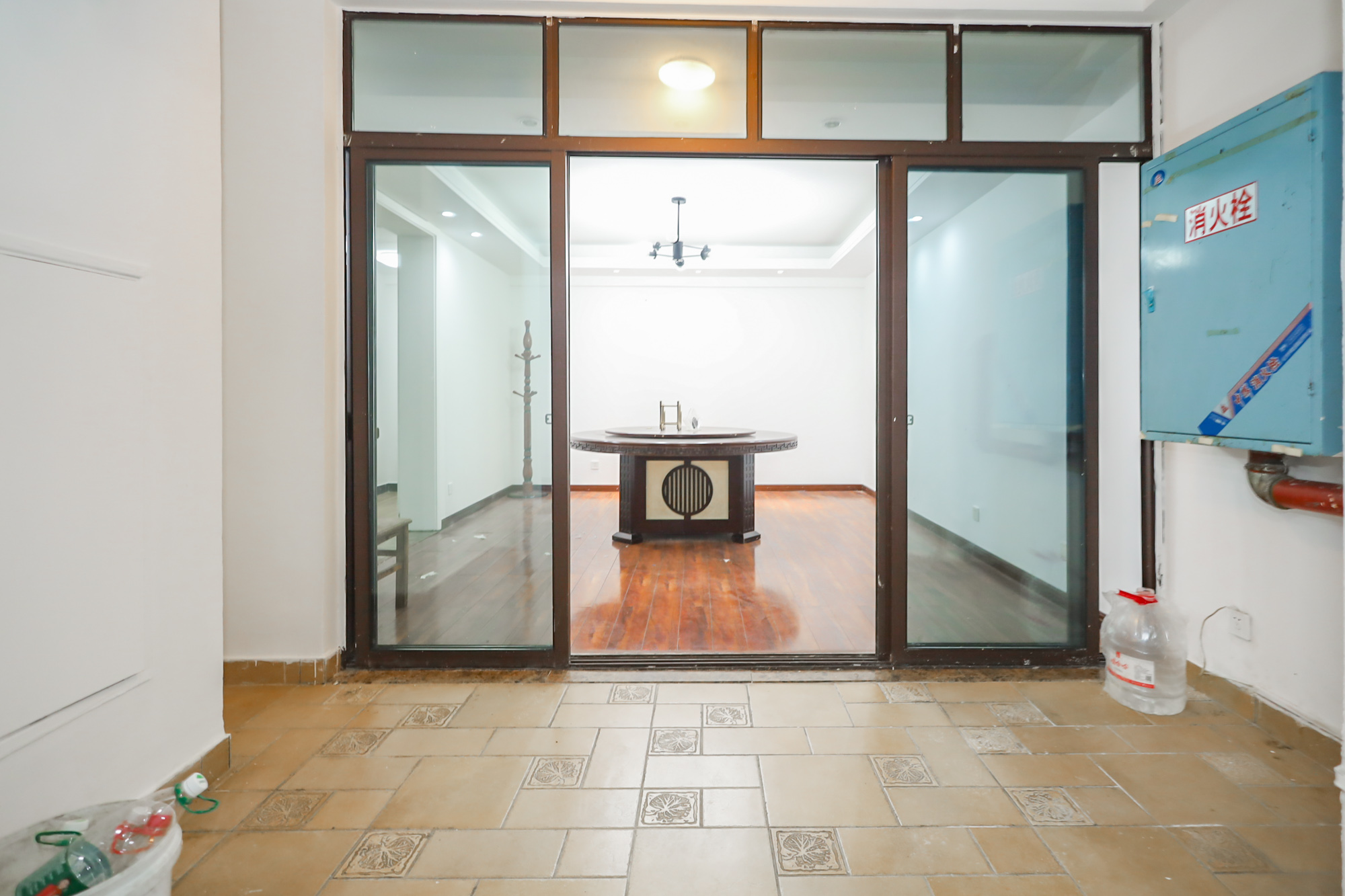 绿地中央广场  4室2厅2卫    210.0万其他