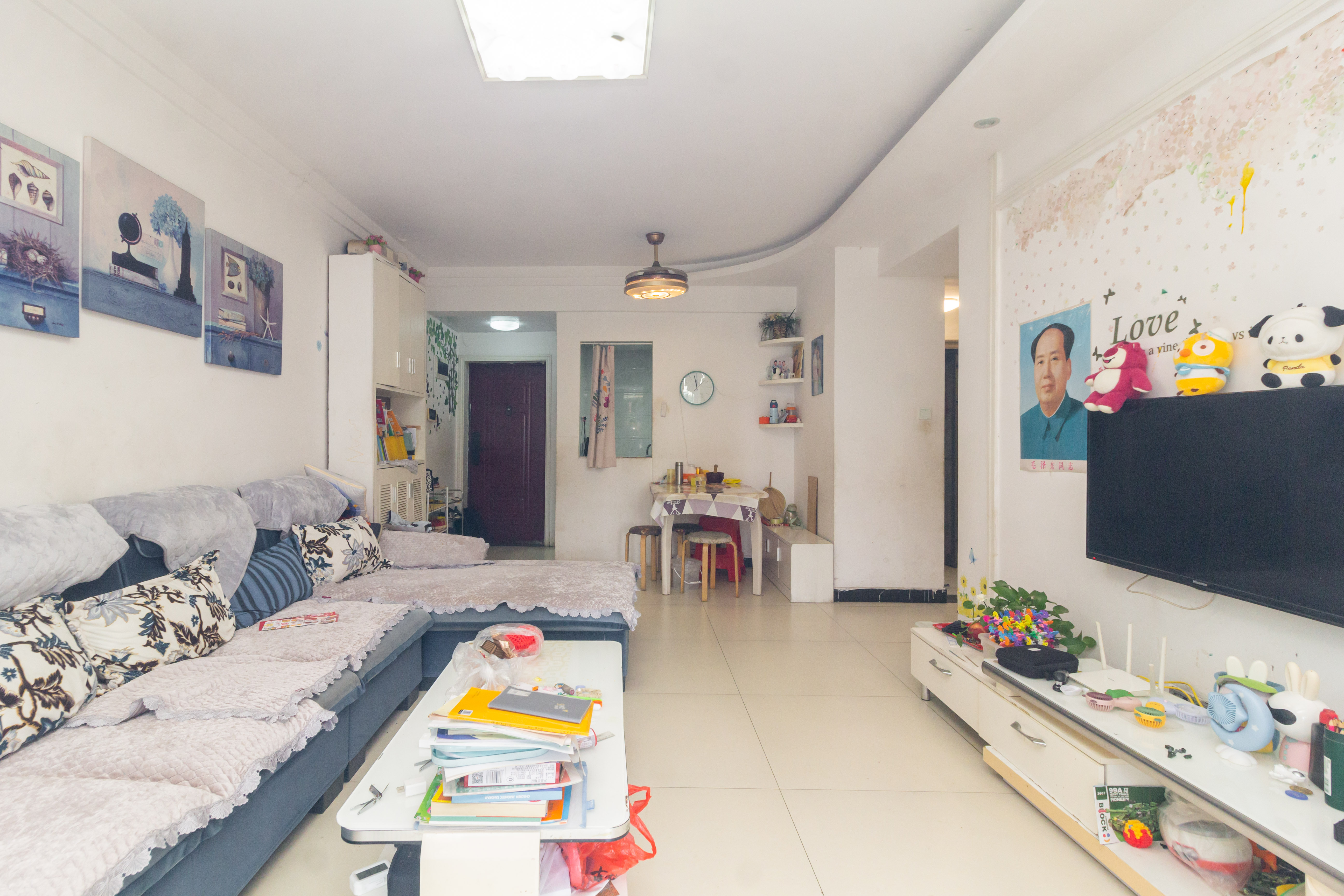 才子佳郡 3室2厅1卫 58.0万 才子佳郡 3室2厅1卫 58.0万客厅