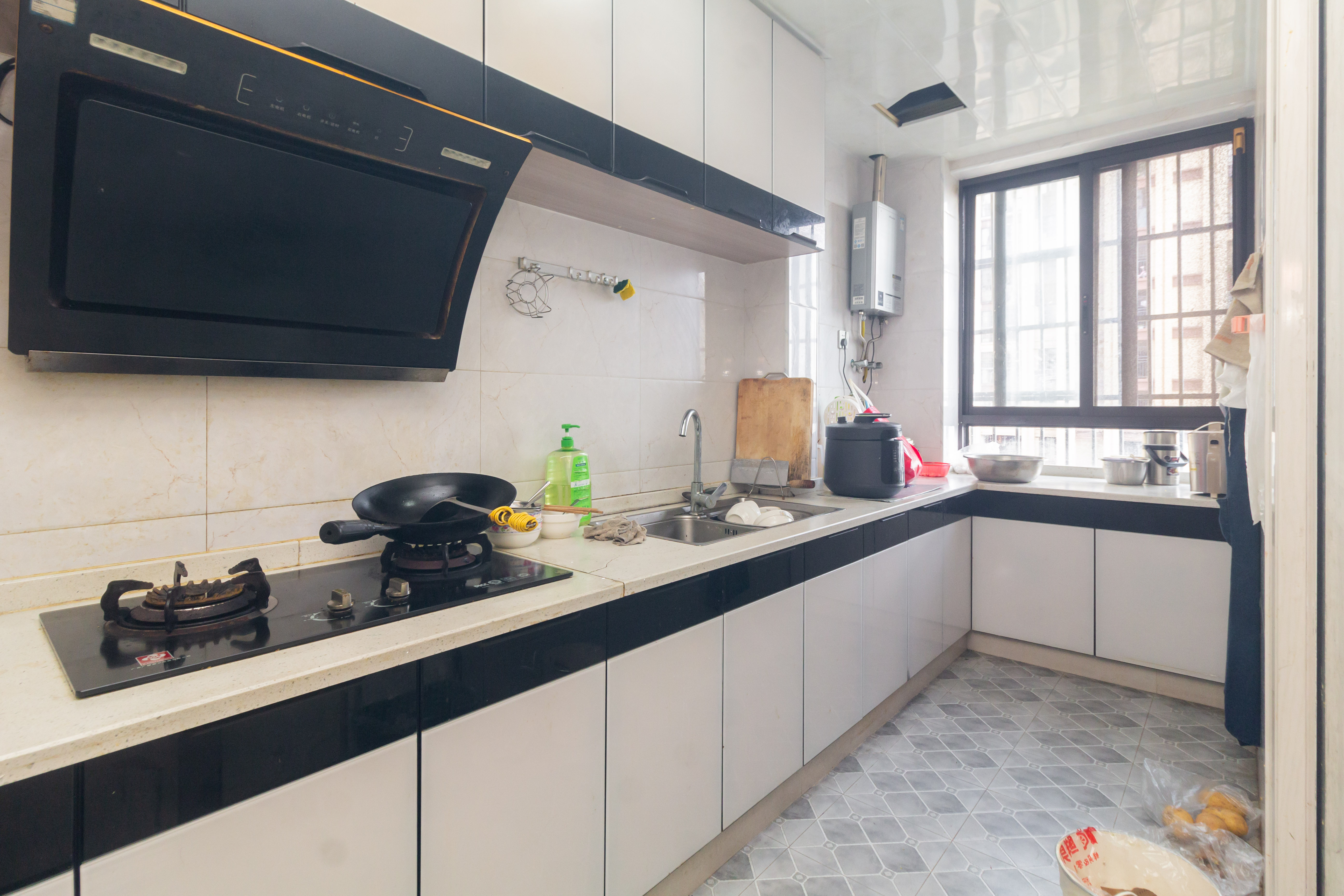 东方美地 3室2厅2卫 78.8万 东方美地 3室2厅2卫 78.8万厨房