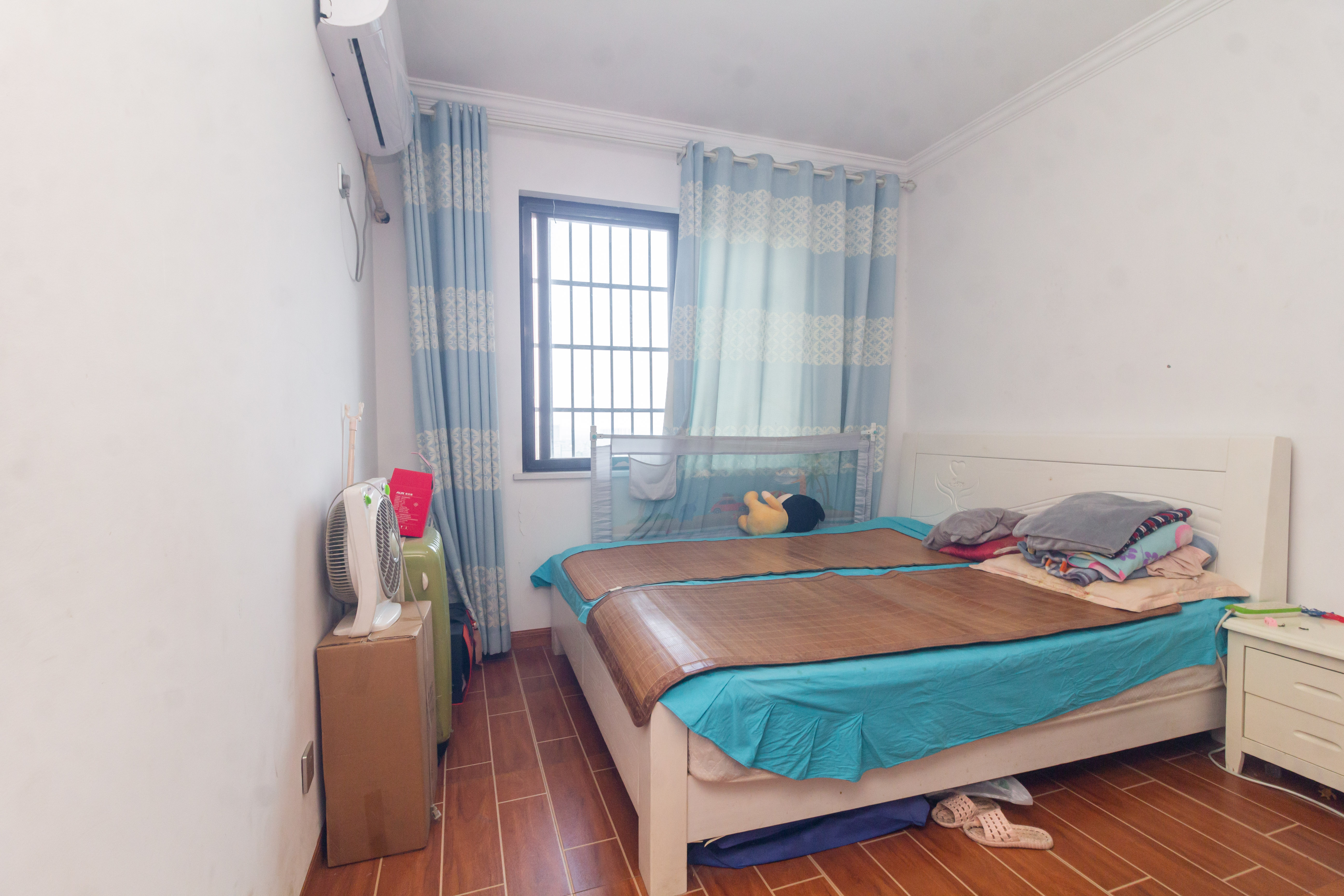 东方美地 3室2厅2卫 78.8万 东方美地 3室2厅2卫 78.8万卧室