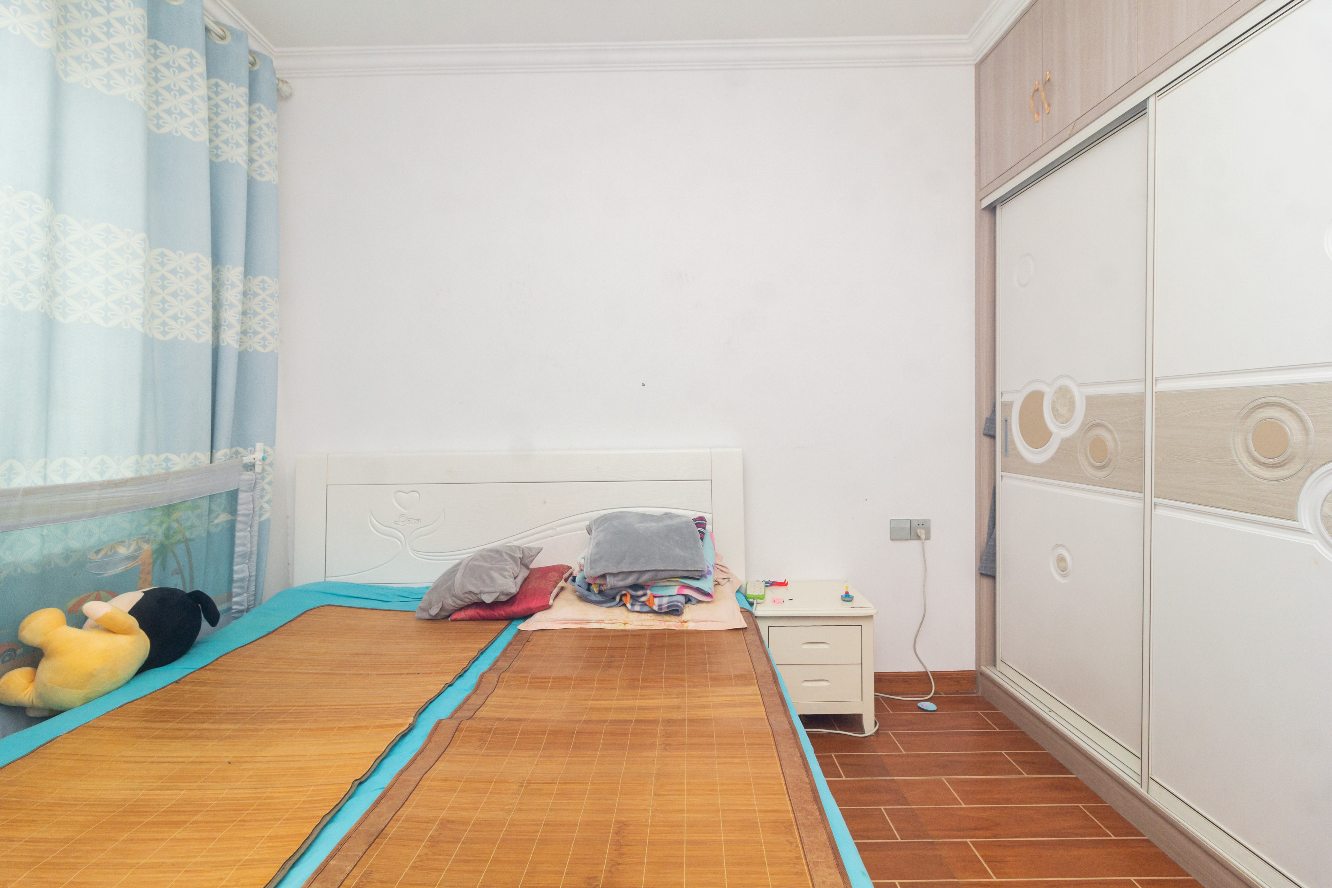 东方美地 3室2厅2卫 78.8万 东方美地 3室2厅2卫 78.8万卧室