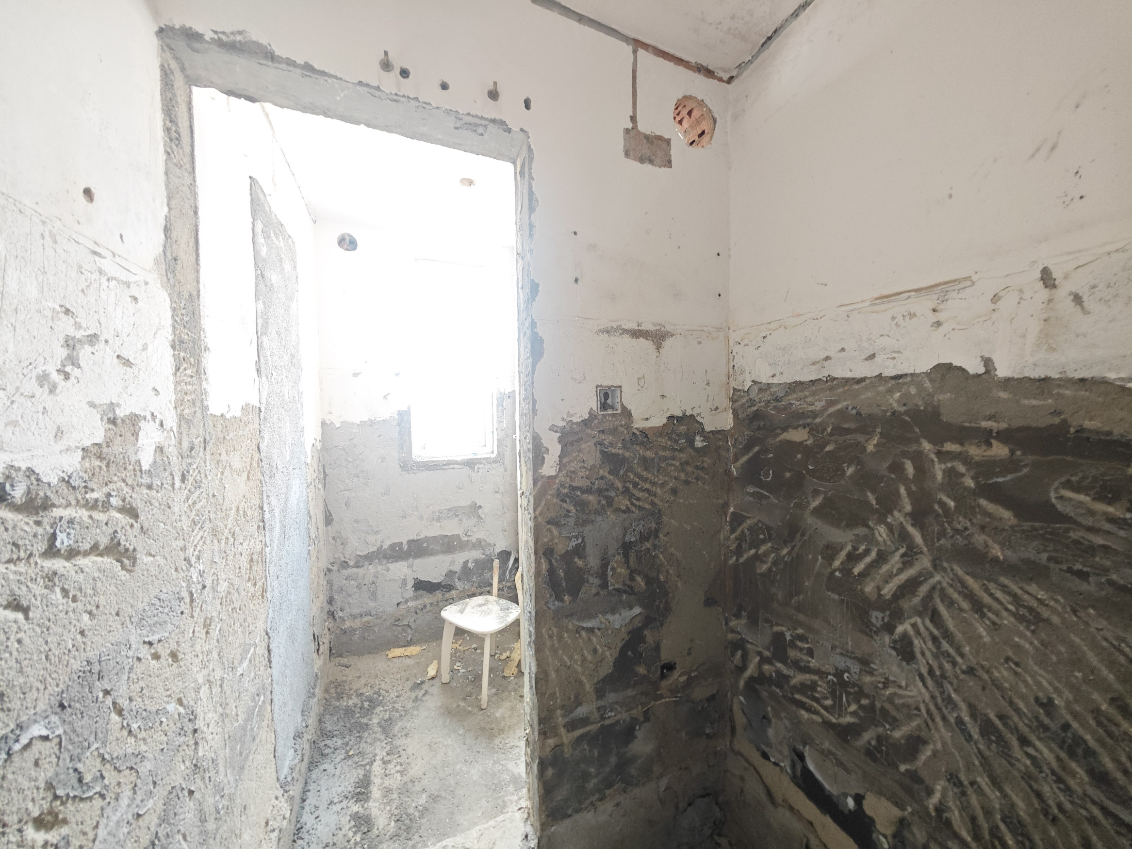 蓝光幸福满庭 4室2厅2卫 90.0万 蓝光幸福满庭 4室2厅2卫 90.0万卫生间