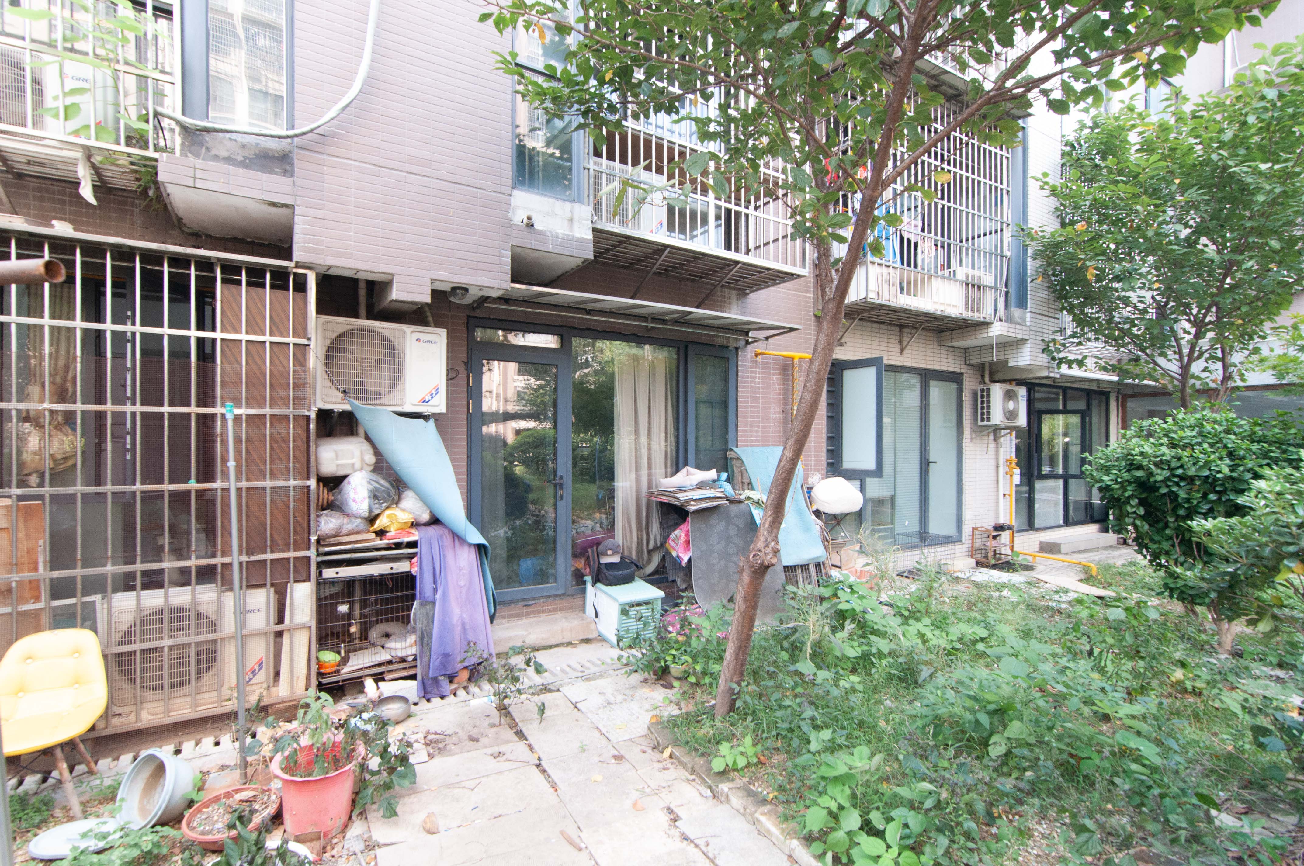 望兴景园二期（望兴西西里）  1室1厅1卫   37.80万其他