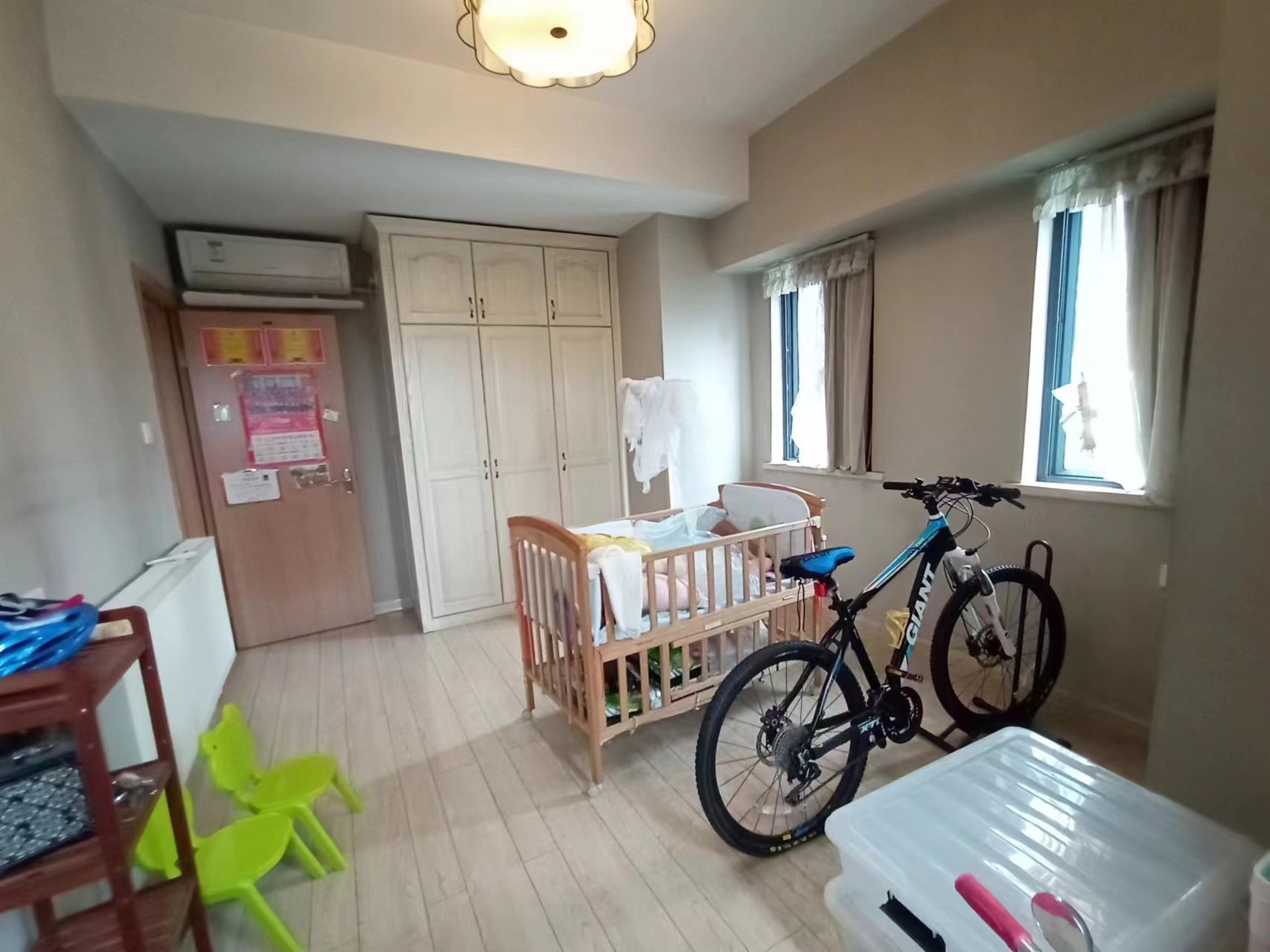 山水国际  2室2厅1卫    45.0万 山水国际  2室2厅1卫    45.0万室内图