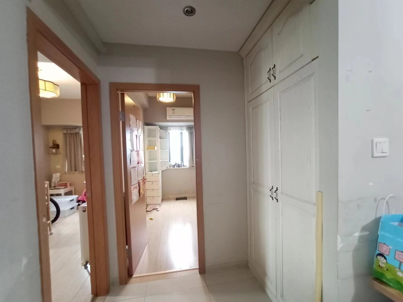 山水国际  2室2厅1卫    45.0万 山水国际  2室2厅1卫    45.0万室内图