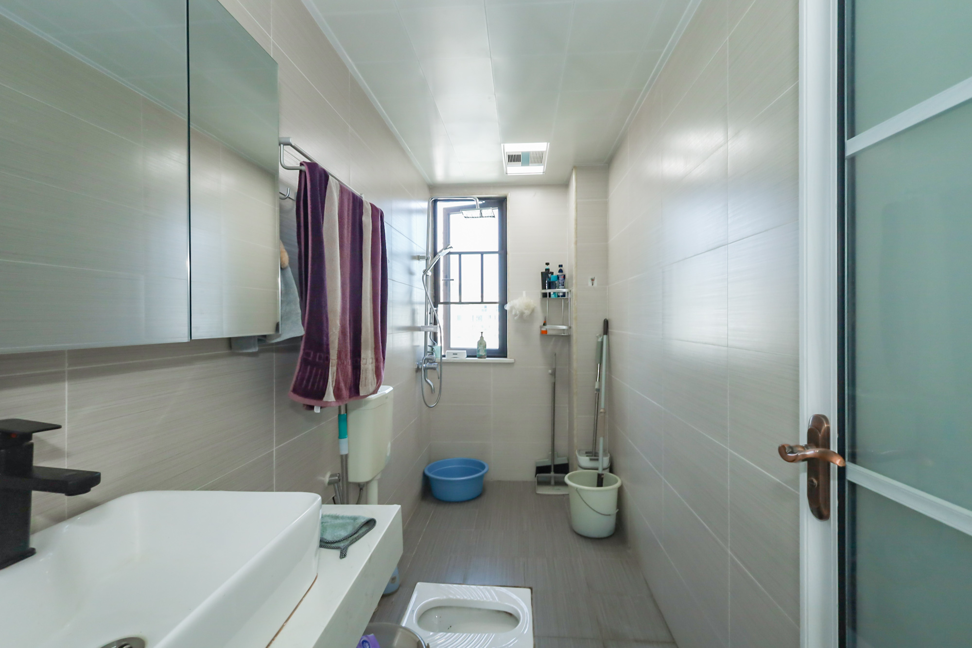 保利西海岸B区 3室2厅1卫 125.0万 保利西海岸B区 3室2厅1卫 125.0万卫生间