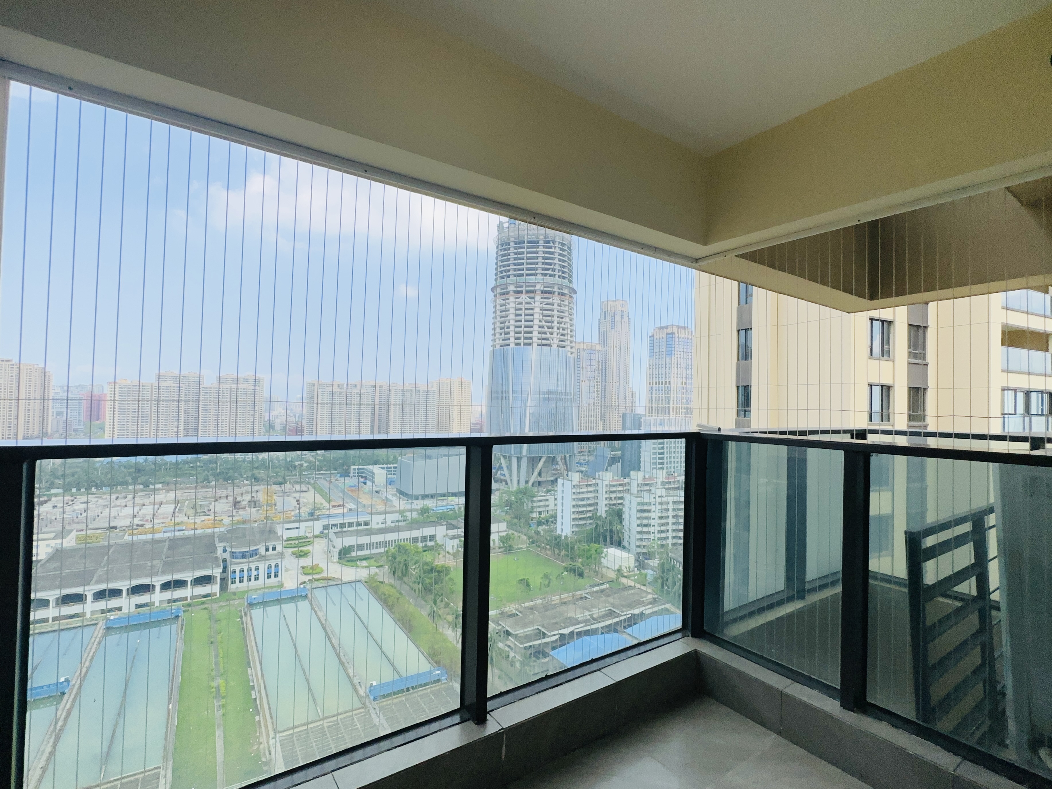 融创海口一号 4室2厅2卫 328.0万 融创海口一号 4室2厅2卫 328.0万阳台