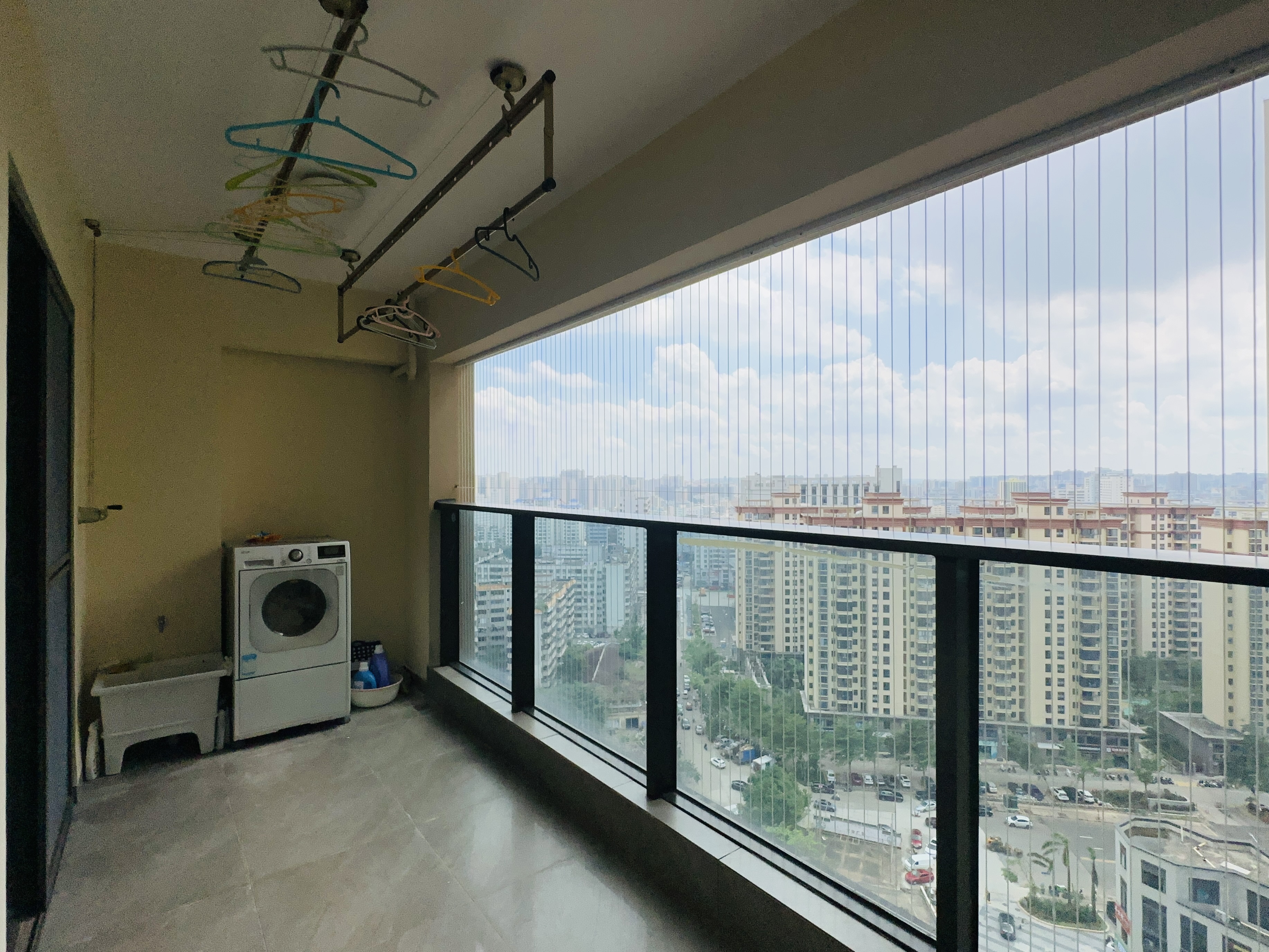 融创海口一号 4室2厅2卫 328.0万 融创海口一号 4室2厅2卫 328.0万阳台