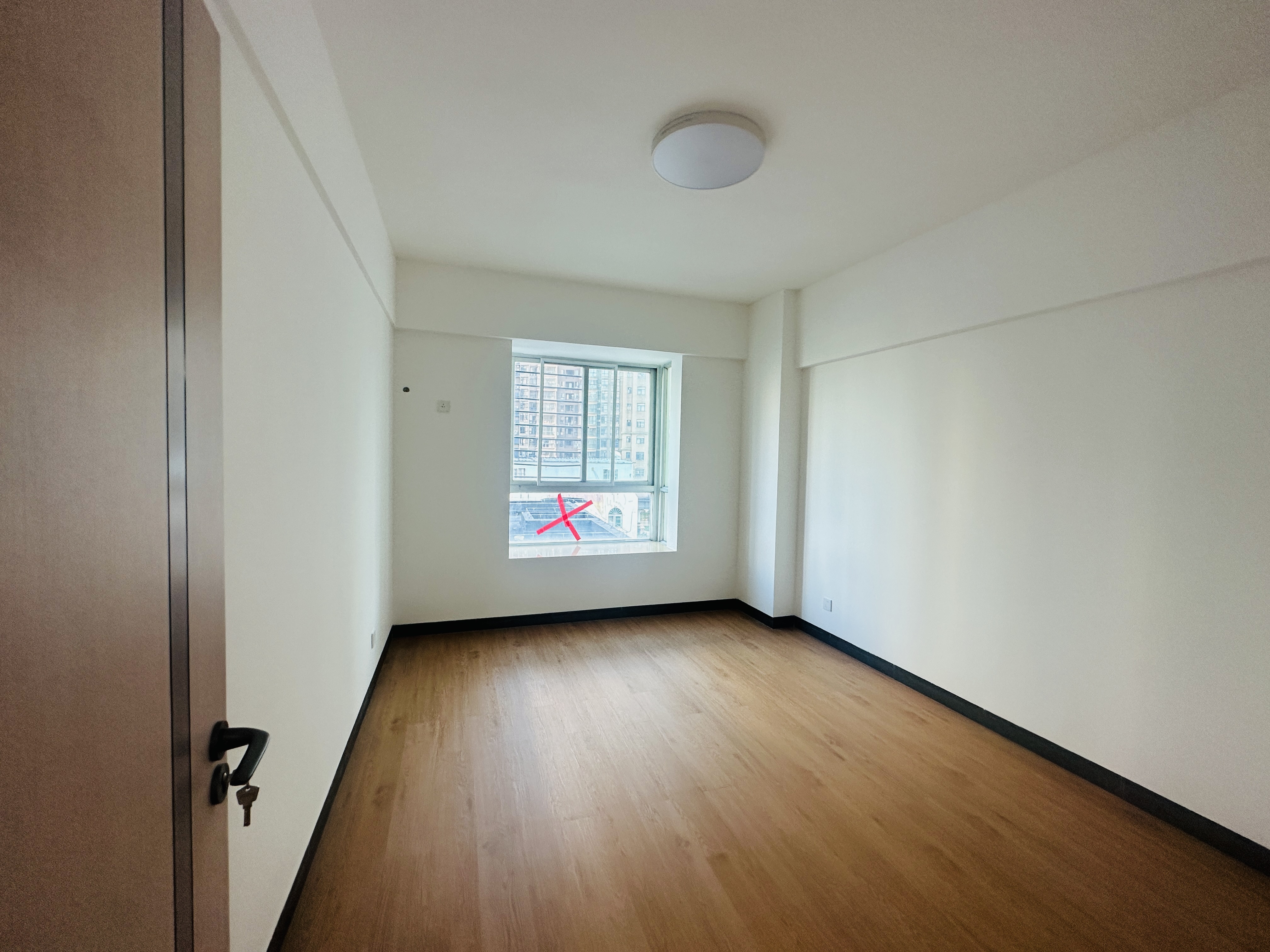 广昌花园 4室2厅2卫 180.0万 广昌花园 4室2厅2卫 180.0万卧室