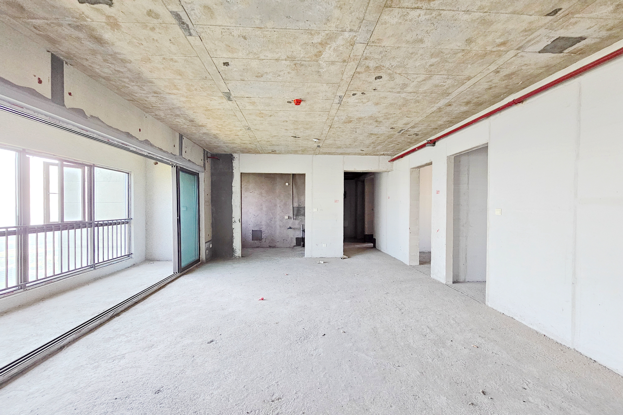 阳光城尚东湾凌云府 4室2厅3卫 125.8万 阳光城尚东湾凌云府 4室2厅3卫 125.8万客厅