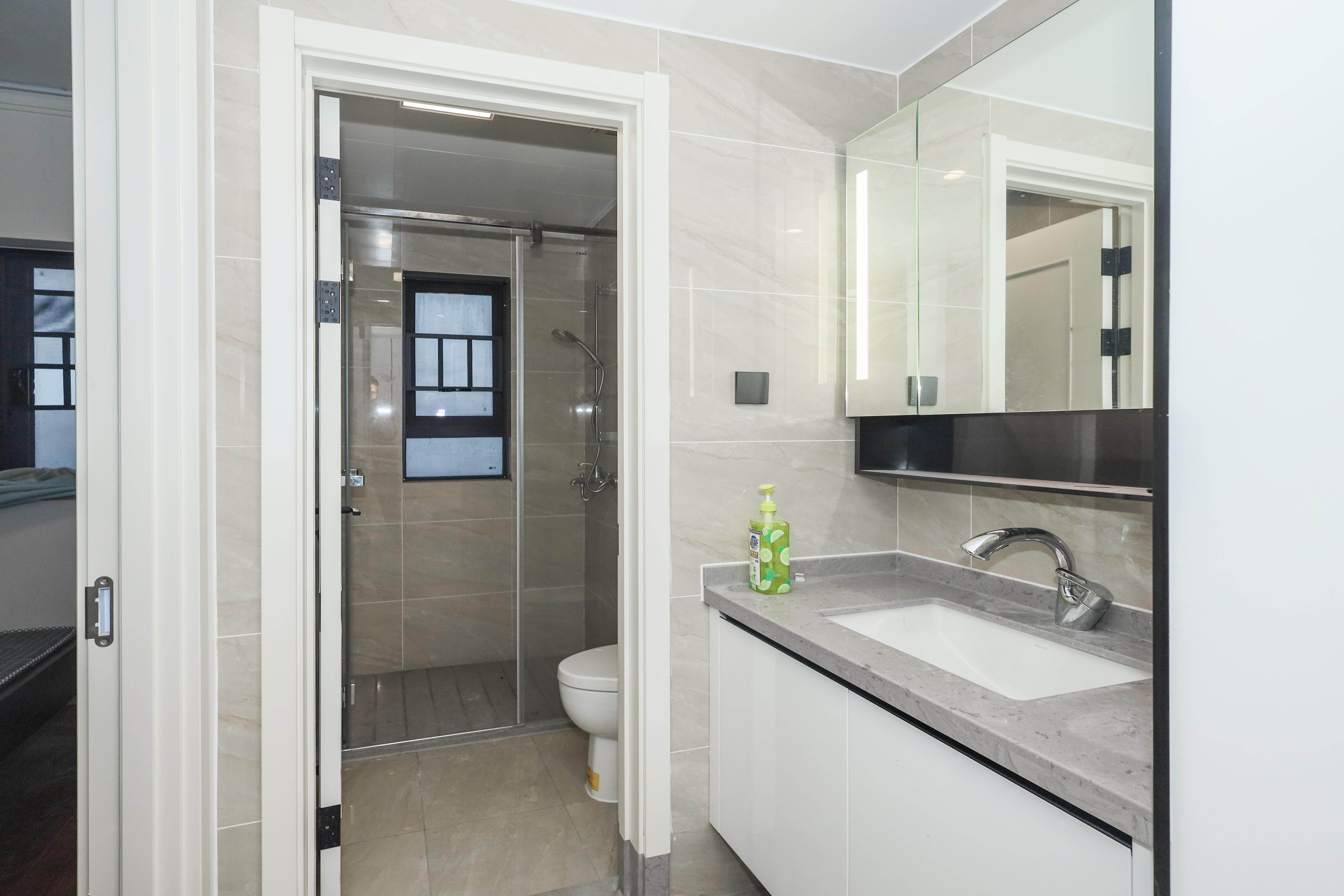 万科金色梦想D区 4室2厅2卫 136.0万 万科金色梦想D区 4室2厅2卫 136.0万卫生间