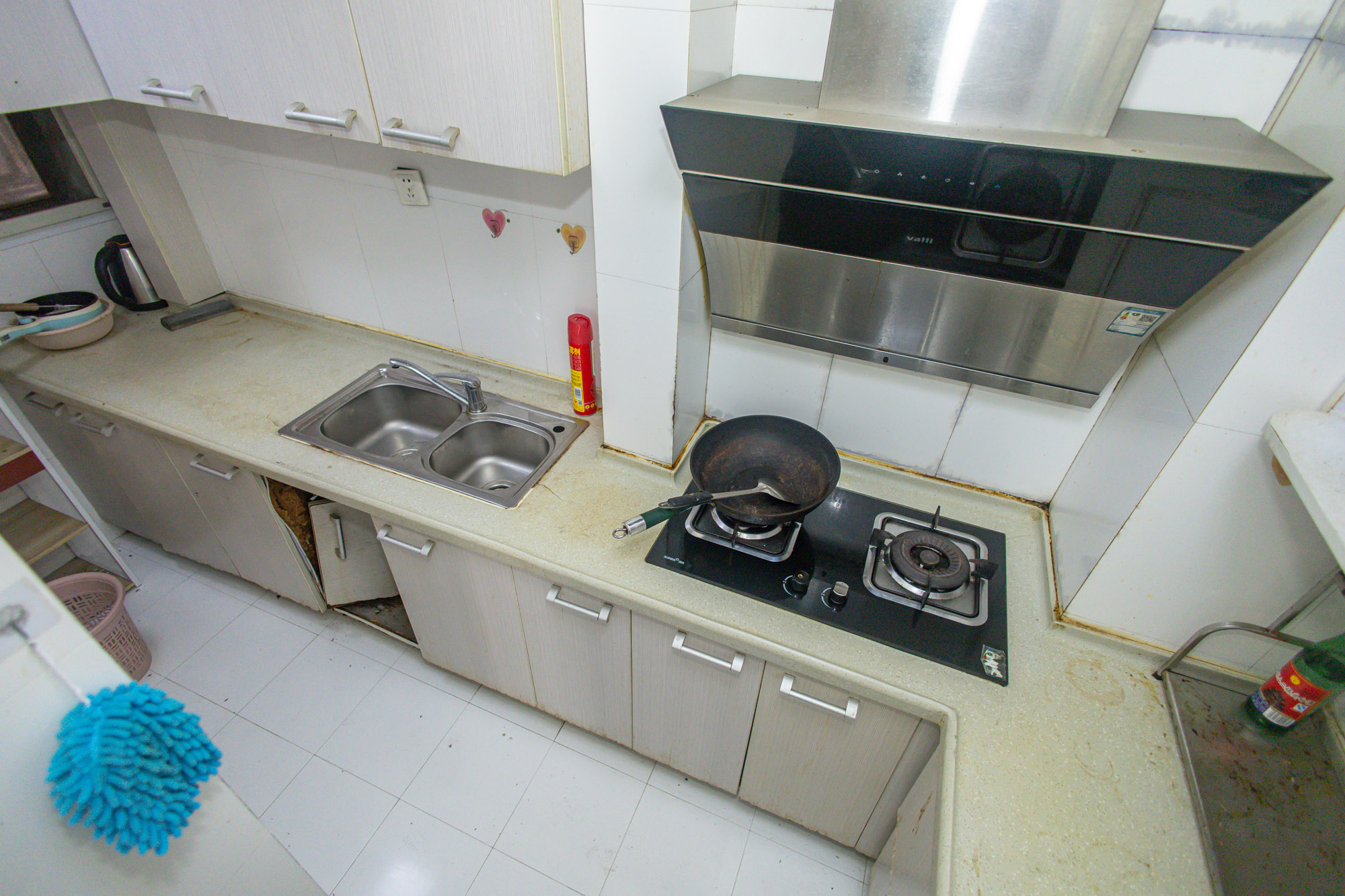 卧龙居国际村 2室2厅1卫 39.8万 卧龙居国际村 2室2厅1卫 39.8万厨房