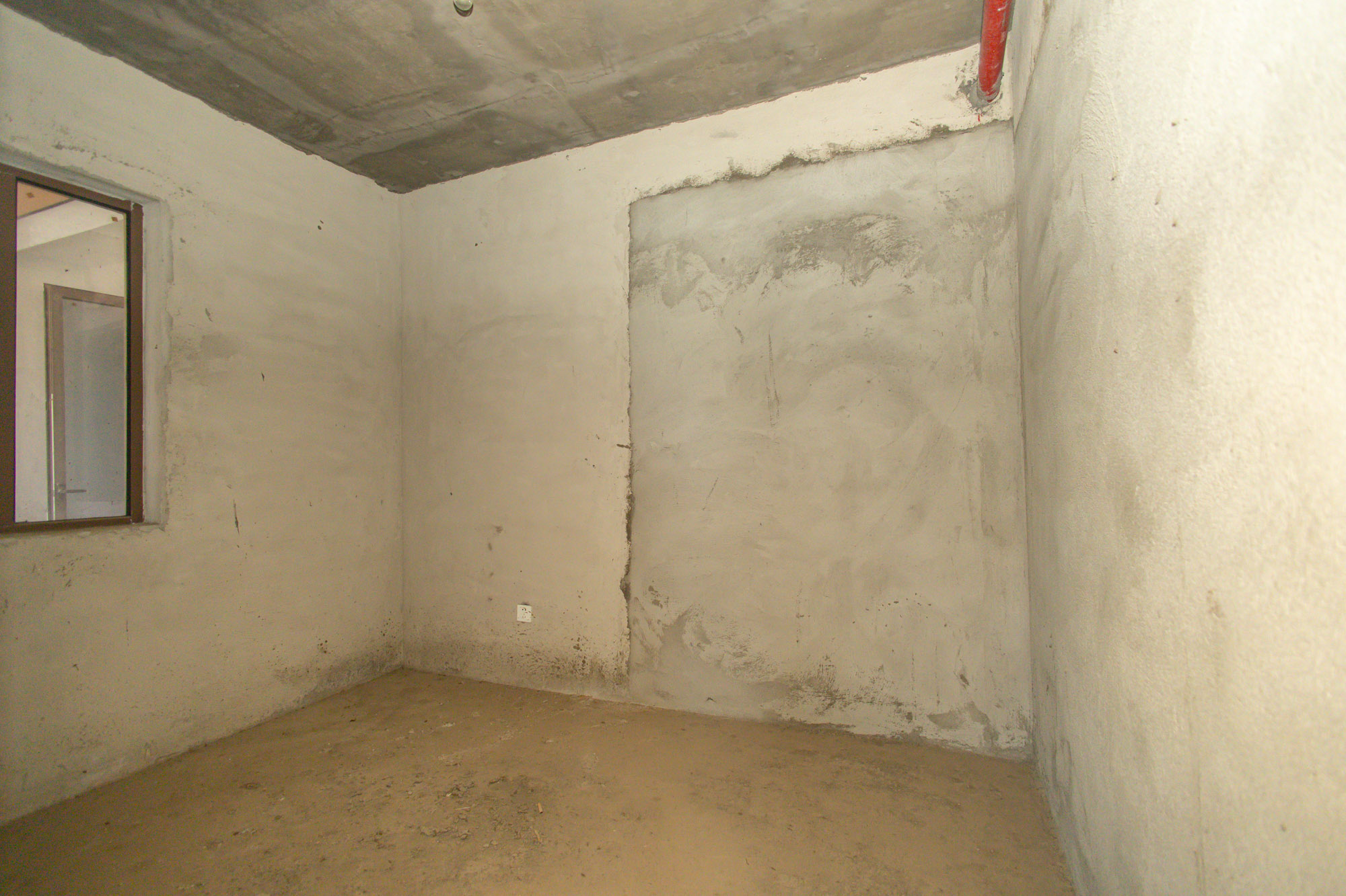 新长海广场  3室2厅1卫    58.0万 新长海广场  3室2厅1卫    58.0万卧室