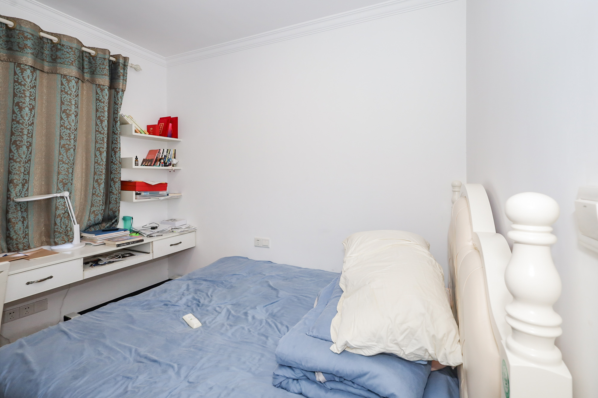 旭辉藏郡(藏郡、旭湘华府) 3室2厅1卫 225.0万 旭辉藏郡(藏郡、旭湘华府) 3室2厅1卫 225.0万卧室