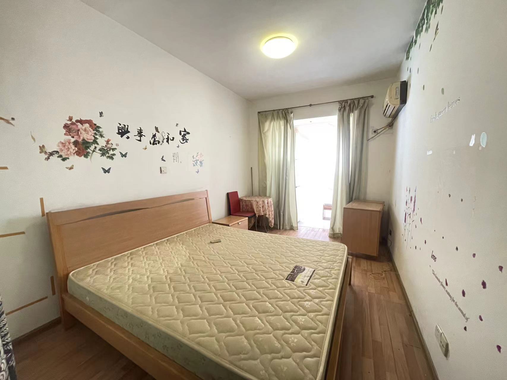 裕景龙苑  1室1厅1卫    9.0万 裕景龙苑  1室1厅1卫    9.0万室内图