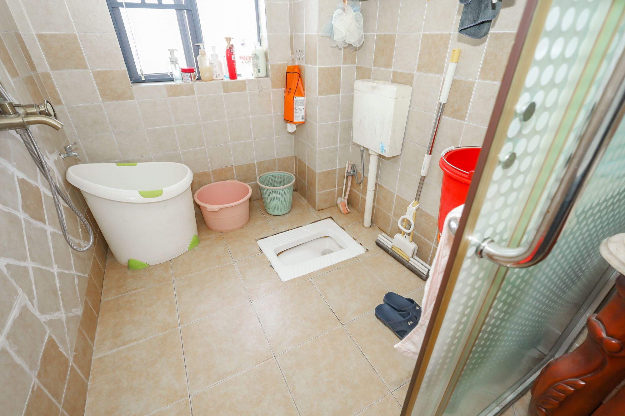 景秀江山  4室2厅2卫    189.0万 景秀江山  4室2厅2卫    189.0万卫生间