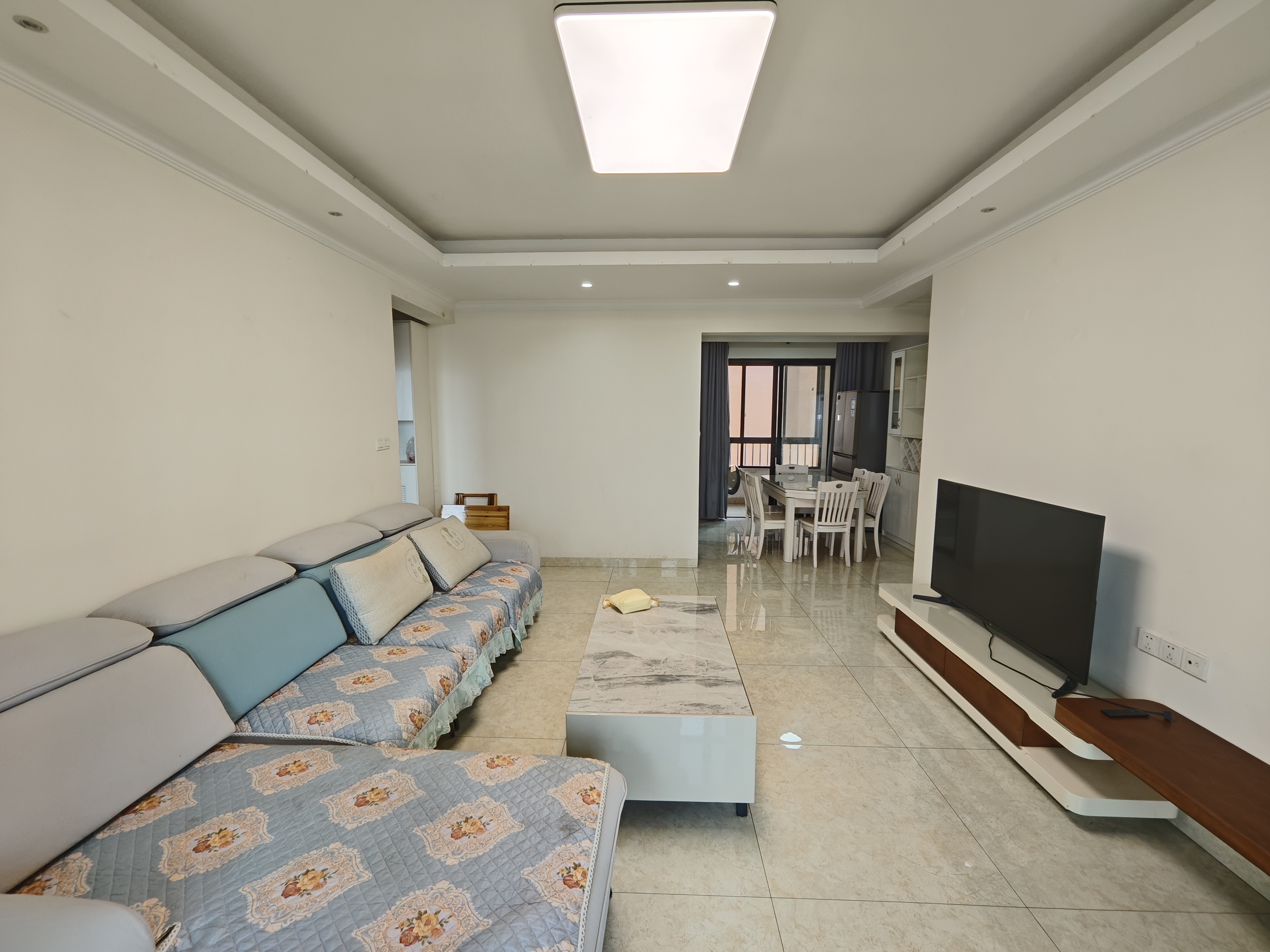 康桥美郡 4室2厅2卫 84.9万 康桥美郡 4室2厅2卫 84.9万室内图