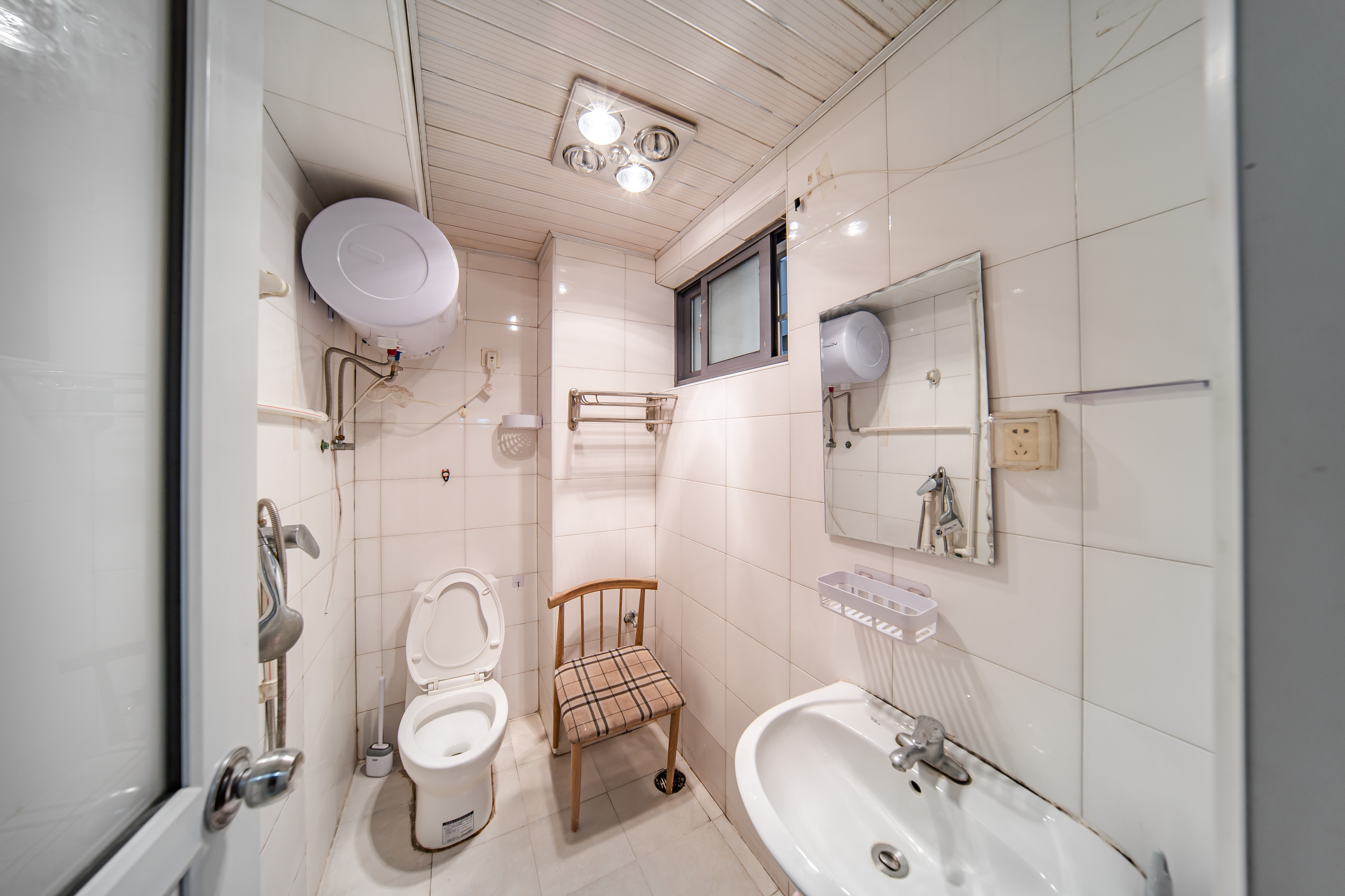 阳光100二期 1室1厅1卫 1300.0元/月 阳光100二期 1室1厅1卫 1300.0元/月户型图