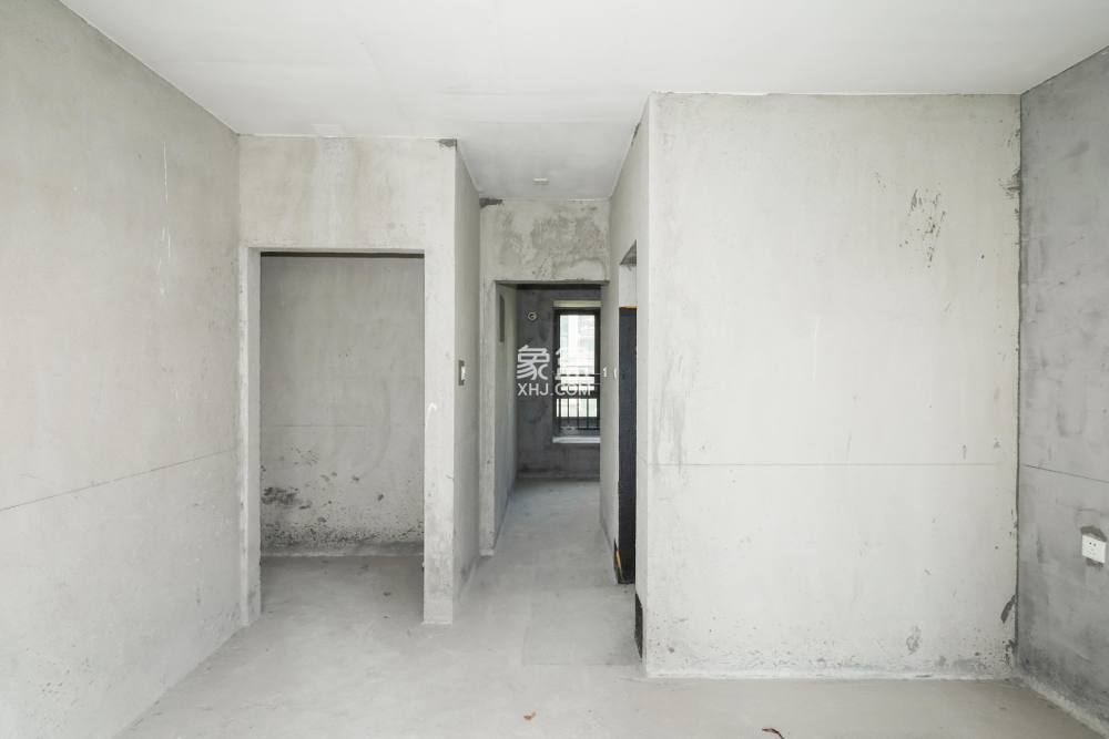中國(guó)鐵建梅溪青秀三期  4室2廳2衛(wèi)   229.00萬(wàn)