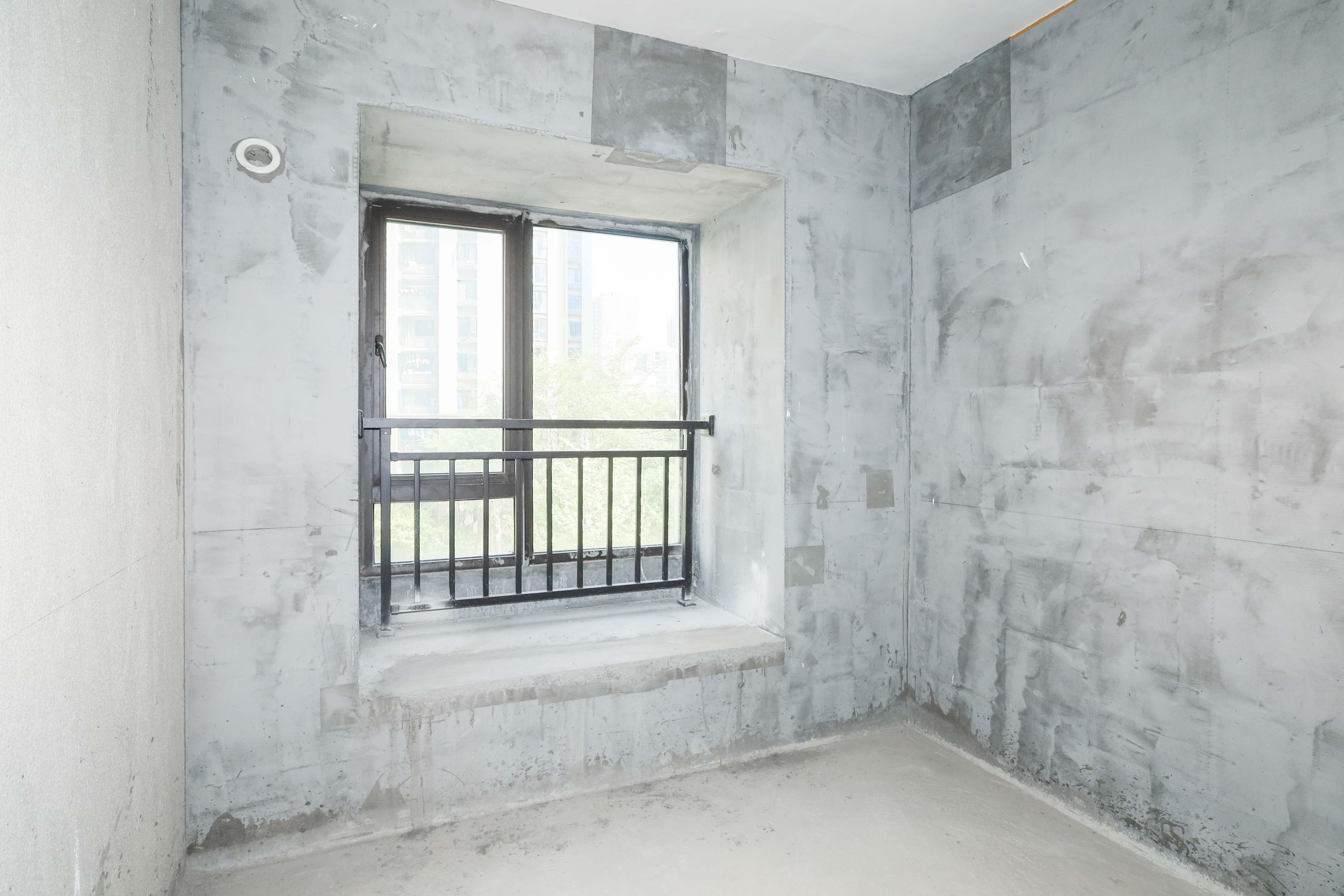 中国铁建梅溪青秀三期  4室2厅2卫   229.00万卧室
