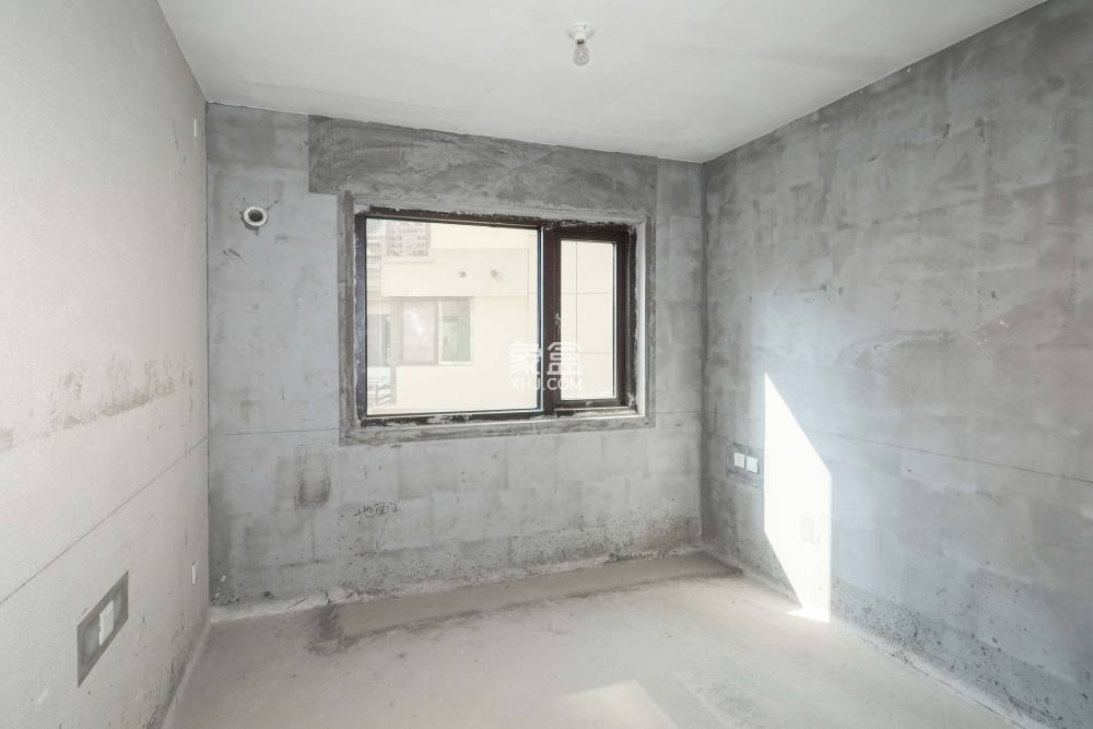 中國(guó)鐵建梅溪青秀三期  4室2廳2衛(wèi)   229.00萬(wàn)