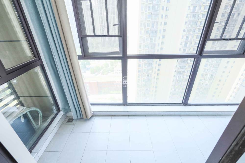 中國鐵建梅溪青秀三期  3室2廳2衛(wèi)   162.00萬