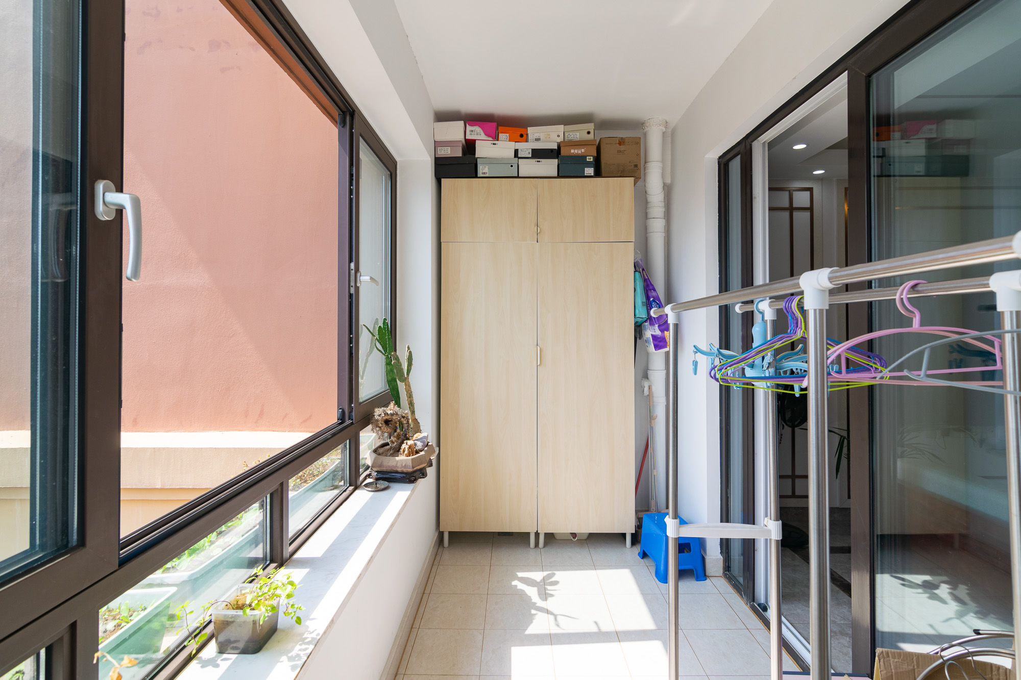 新城国际花都 3室2厅2卫 84.0万 新城国际花都 3室2厅2卫 84.0万阳台