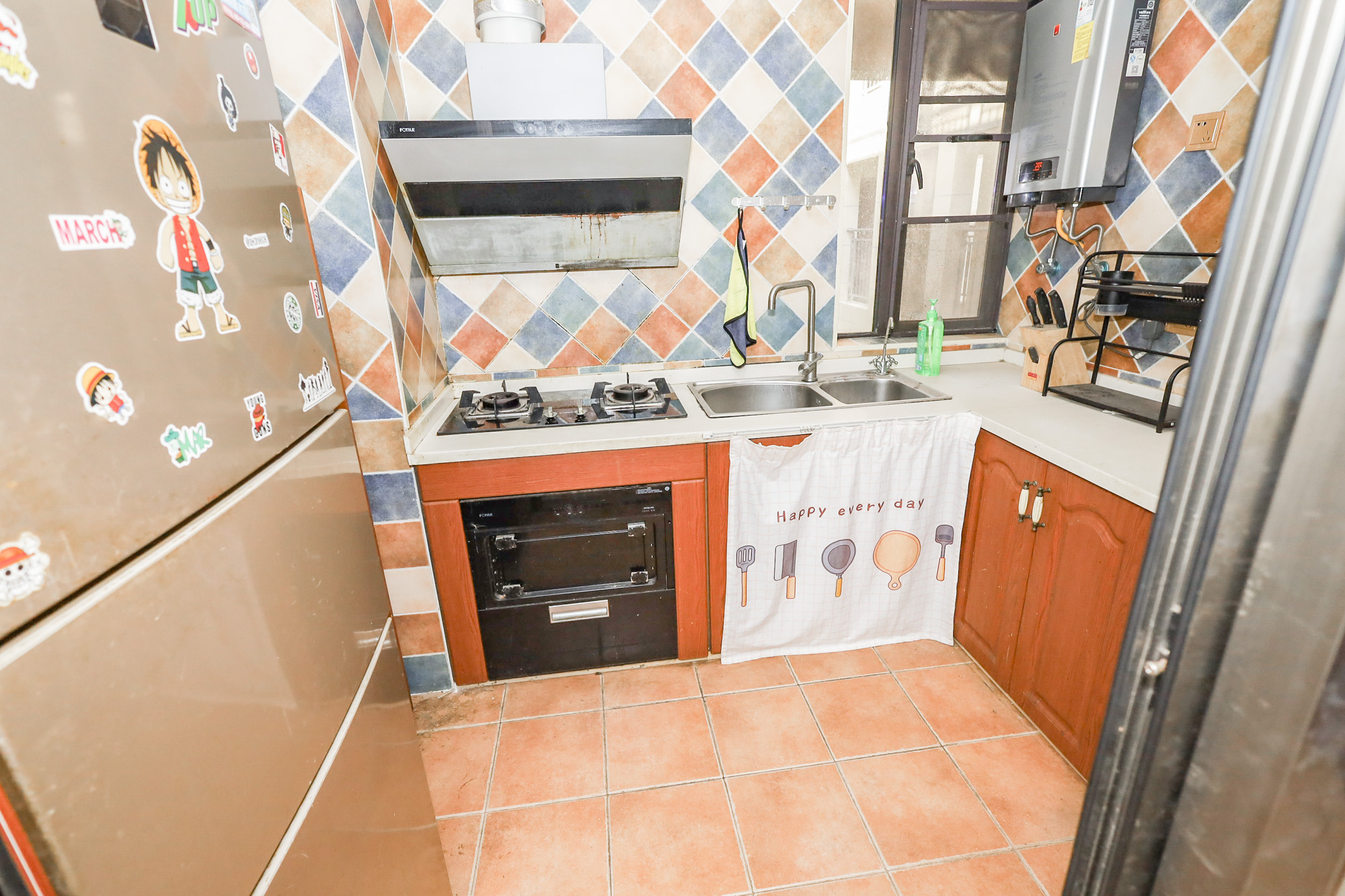 光明E城  3室2厅1卫    115.0万厨房