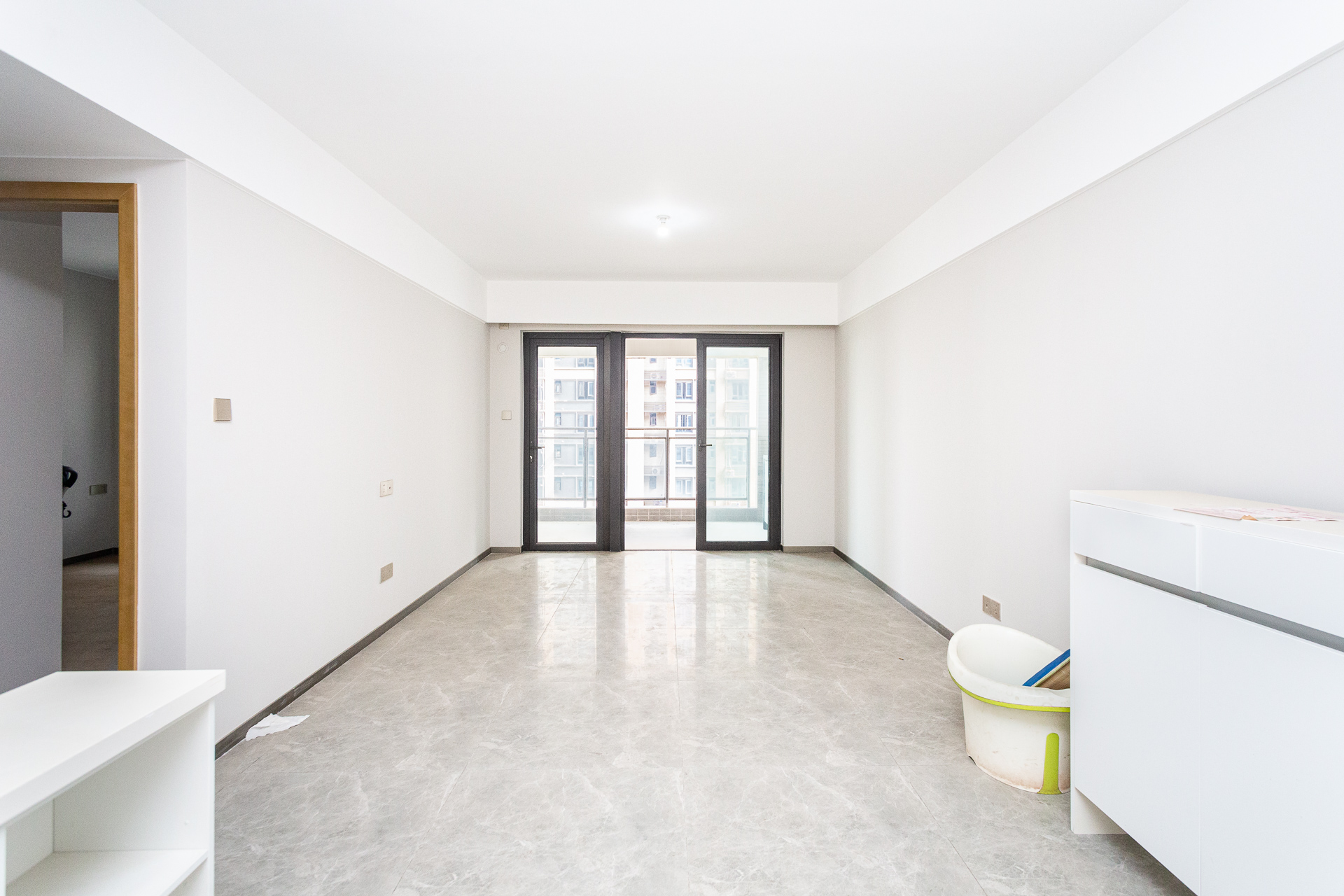 时代倾城四期 2室2厅1卫 70.0万 时代倾城四期 2室2厅1卫 70.0万客厅