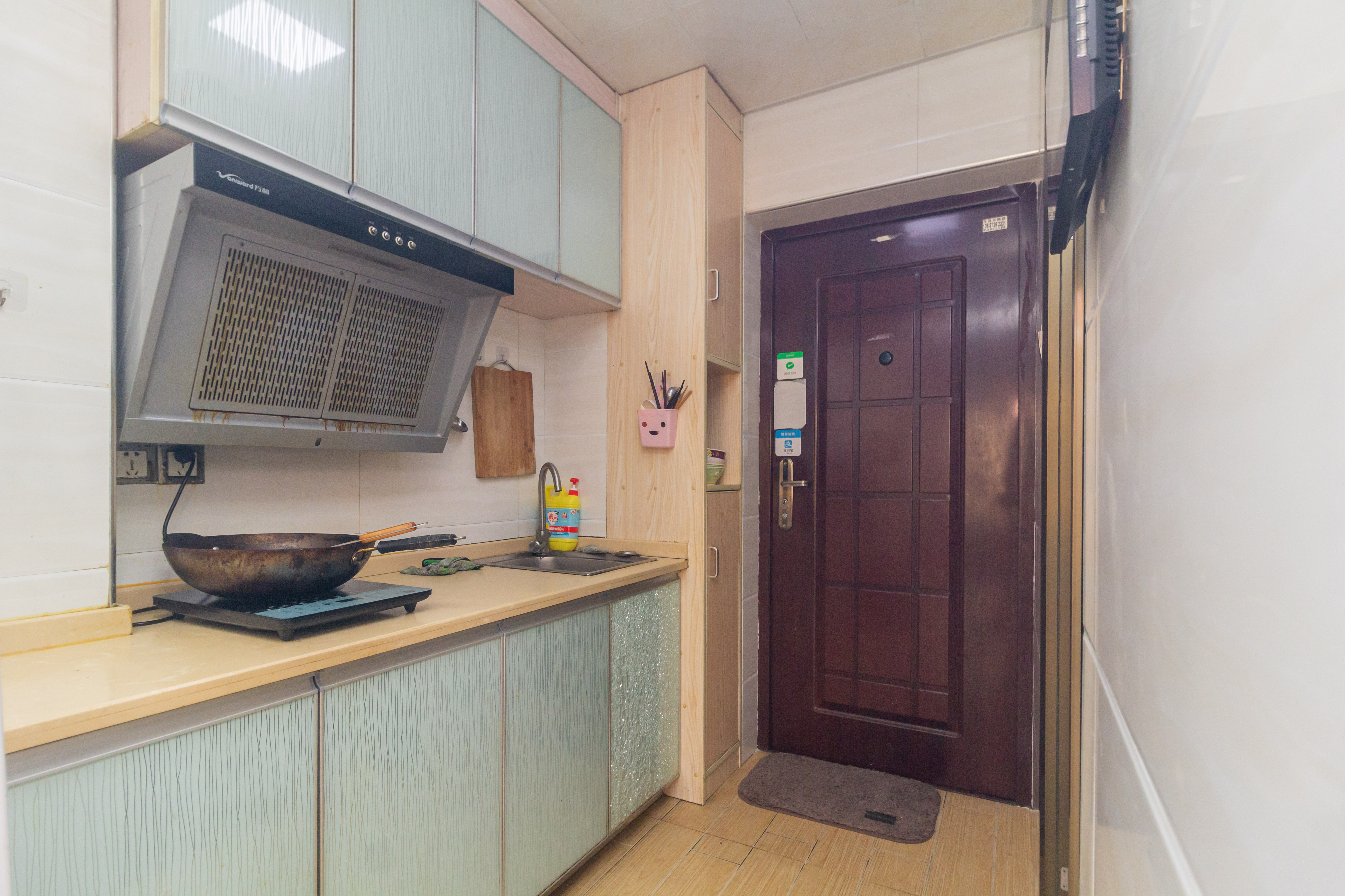 昌和商业中心/昌和国际 1室1厅1卫 18.8万 昌和商业中心/昌和国际 1室1厅1卫 18.8万厨房