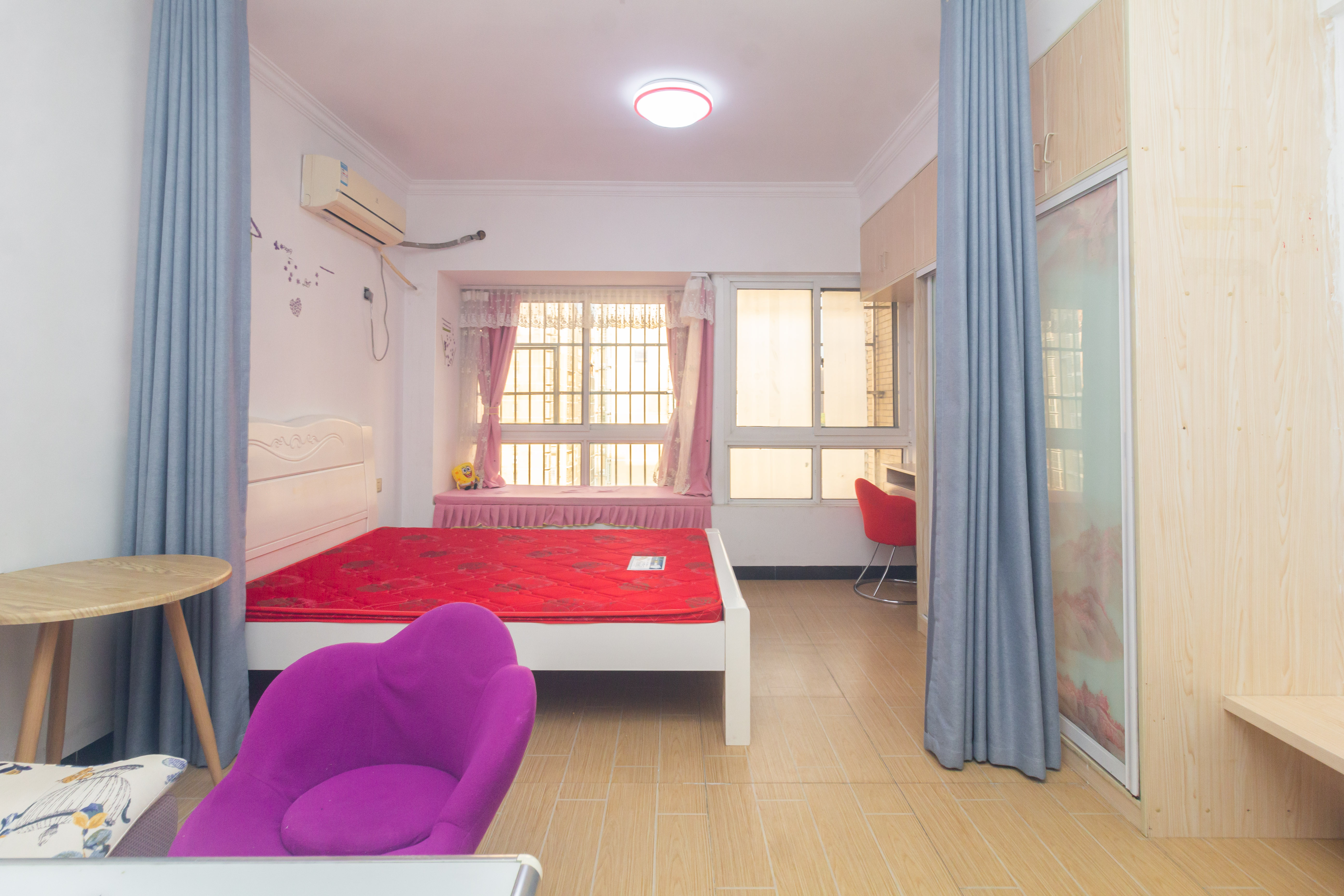 昌和商业中心/昌和国际  1室1厅1卫    18.8万客厅