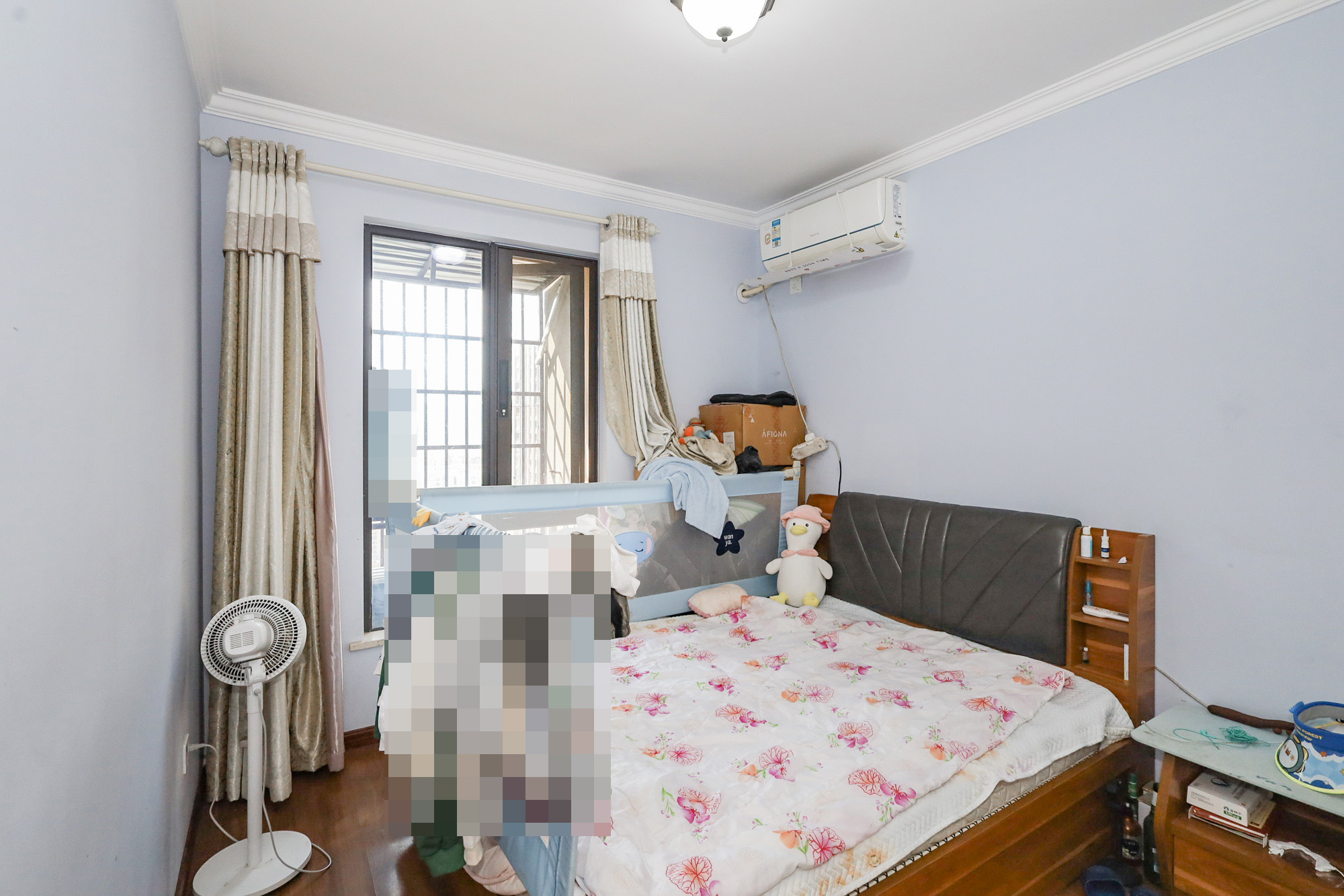 协信星澜汇  3室2厅1卫   105.00万卧室