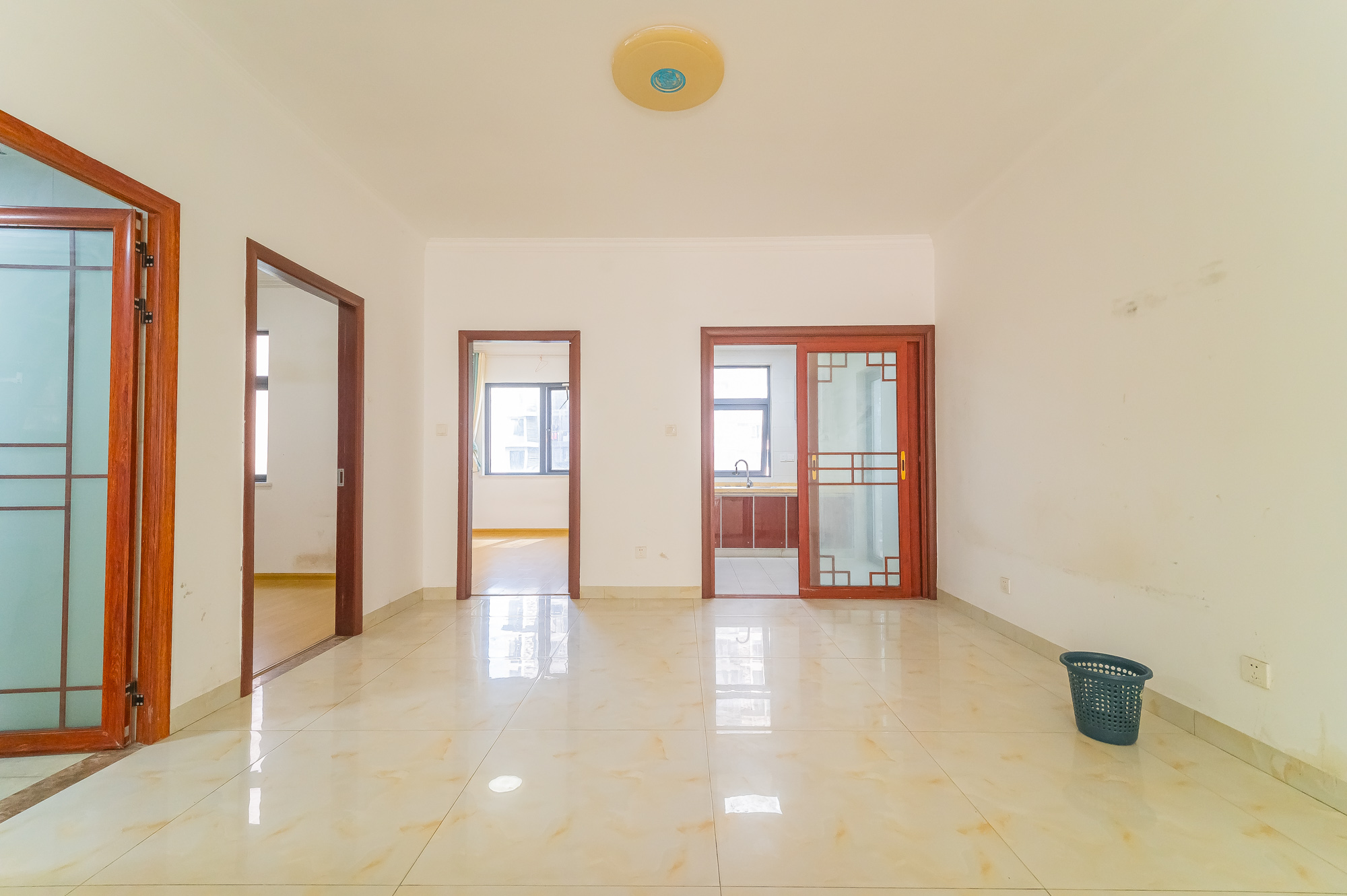 恒基凯旋门三期 4室2厅2卫 119.8万 恒基凯旋门三期 4室2厅2卫 119.8万客厅