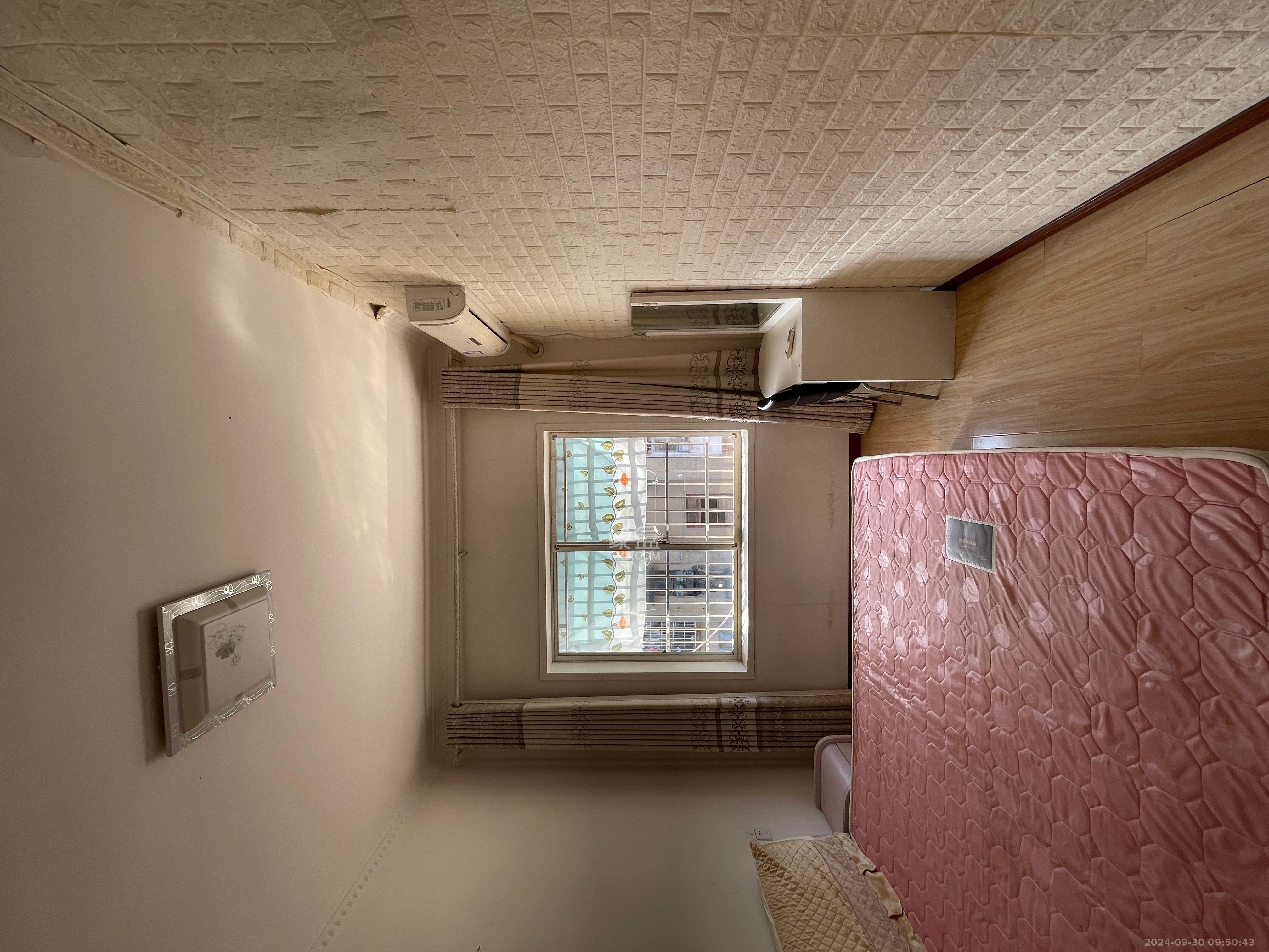 三印宿舍 3室1厅1卫 1400.0元/月 三印宿舍 3室1厅1卫 1400.0元/月室内图