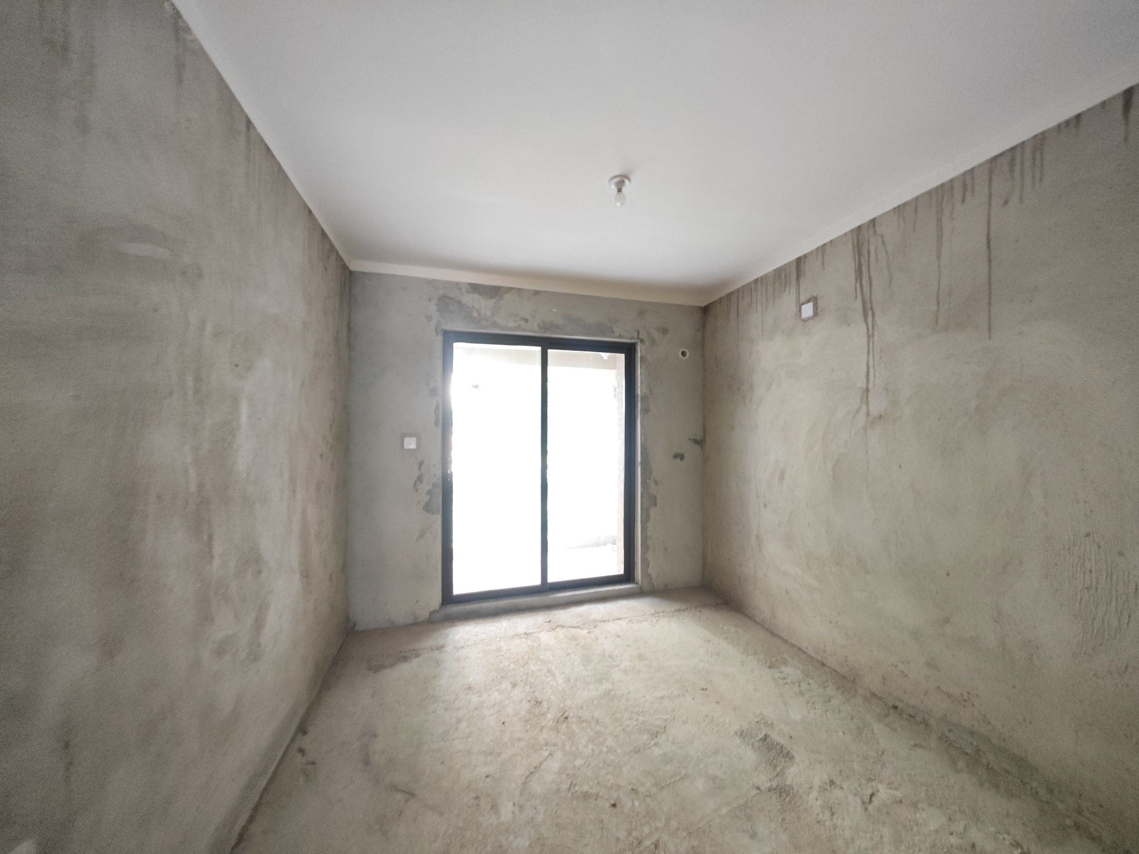 保利城(中航城国际社区、郡原美村) 4室2厅2卫 188.0万 保利城(中航城国际社区、郡原美村) 4室2厅2卫 188.0万卧室