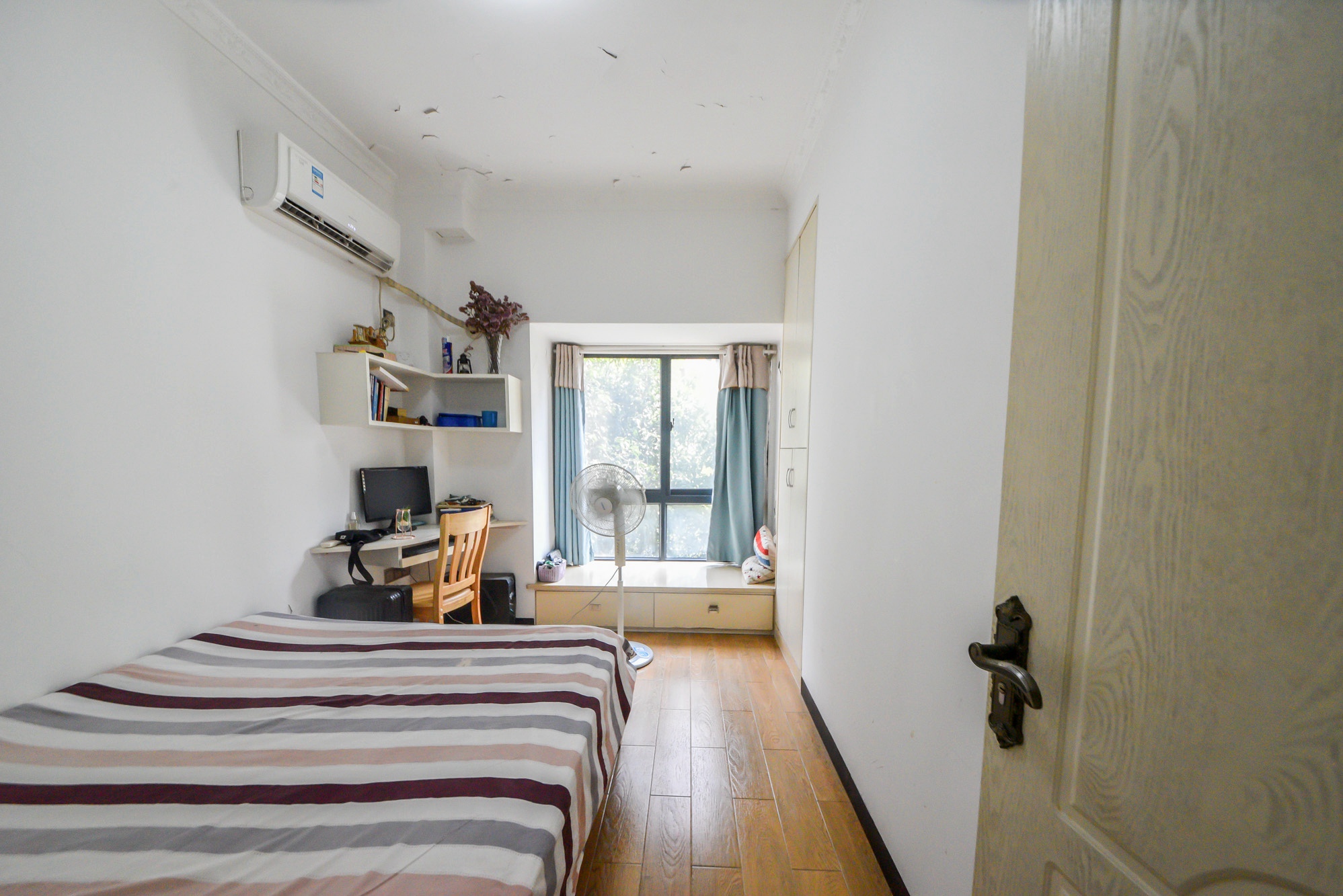 万科魅力之城  2室1厅1卫    65.0万 万科魅力之城  2室1厅1卫    65.0万卧室