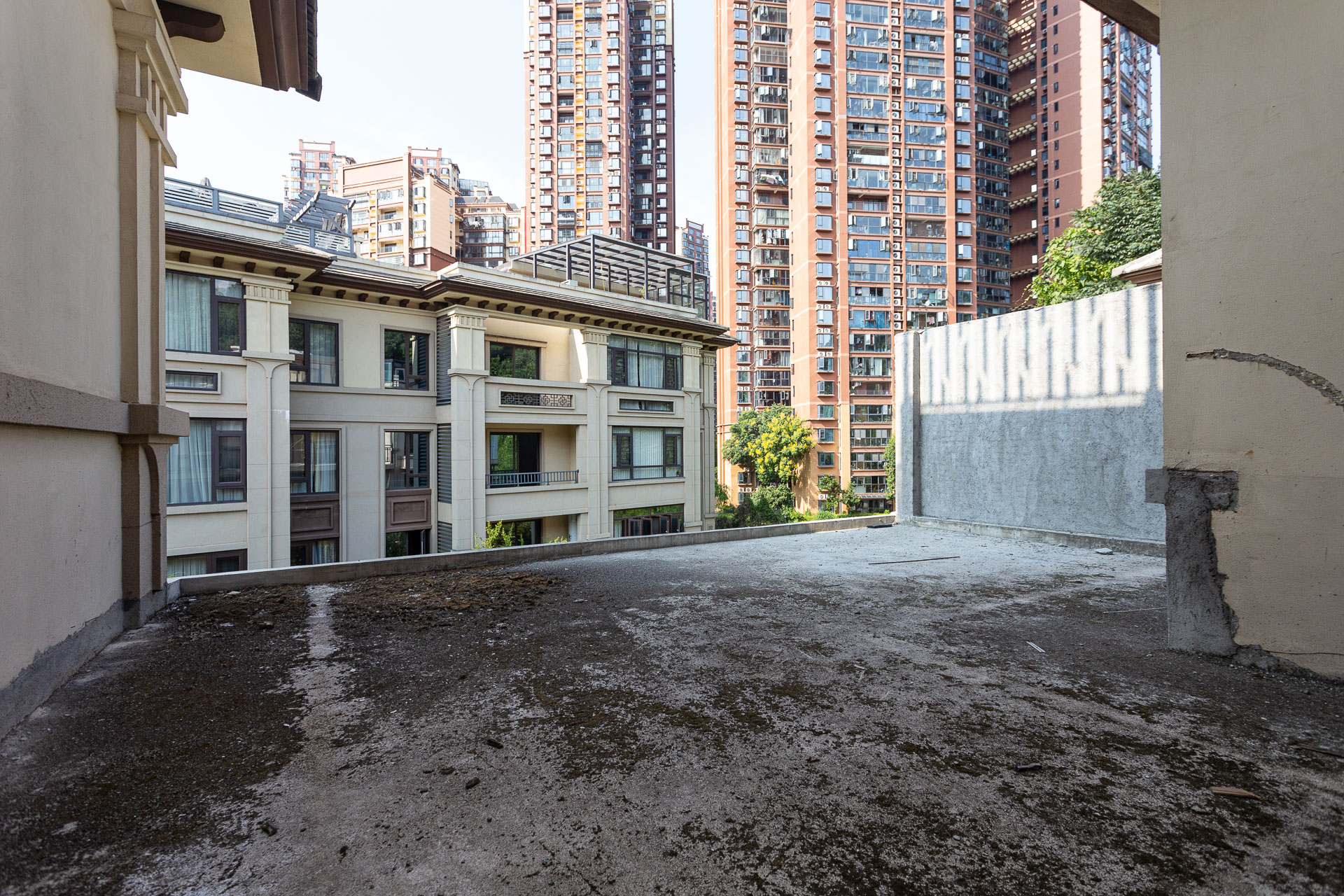 龙湖璟宸原著(龙湖紫宸)  4室2厅3卫    338.0万 龙湖璟宸原著(龙湖紫宸)  4室2厅3卫    338.0万阳台