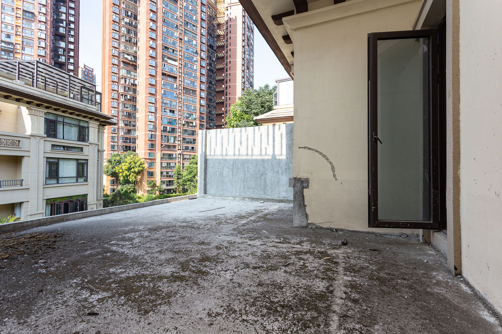 龙湖璟宸原著(龙湖紫宸)  4室2厅3卫    338.0万 龙湖璟宸原著(龙湖紫宸)  4室2厅3卫    338.0万阳台