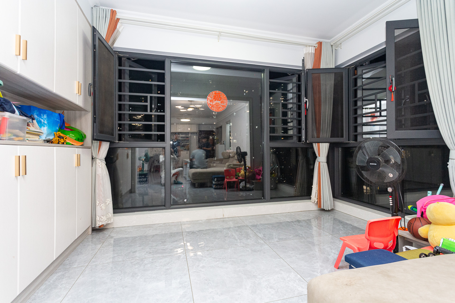 勤诚达境界城  4室2厅2卫    120.0万 勤诚达境界城  4室2厅2卫    120.0万阳台