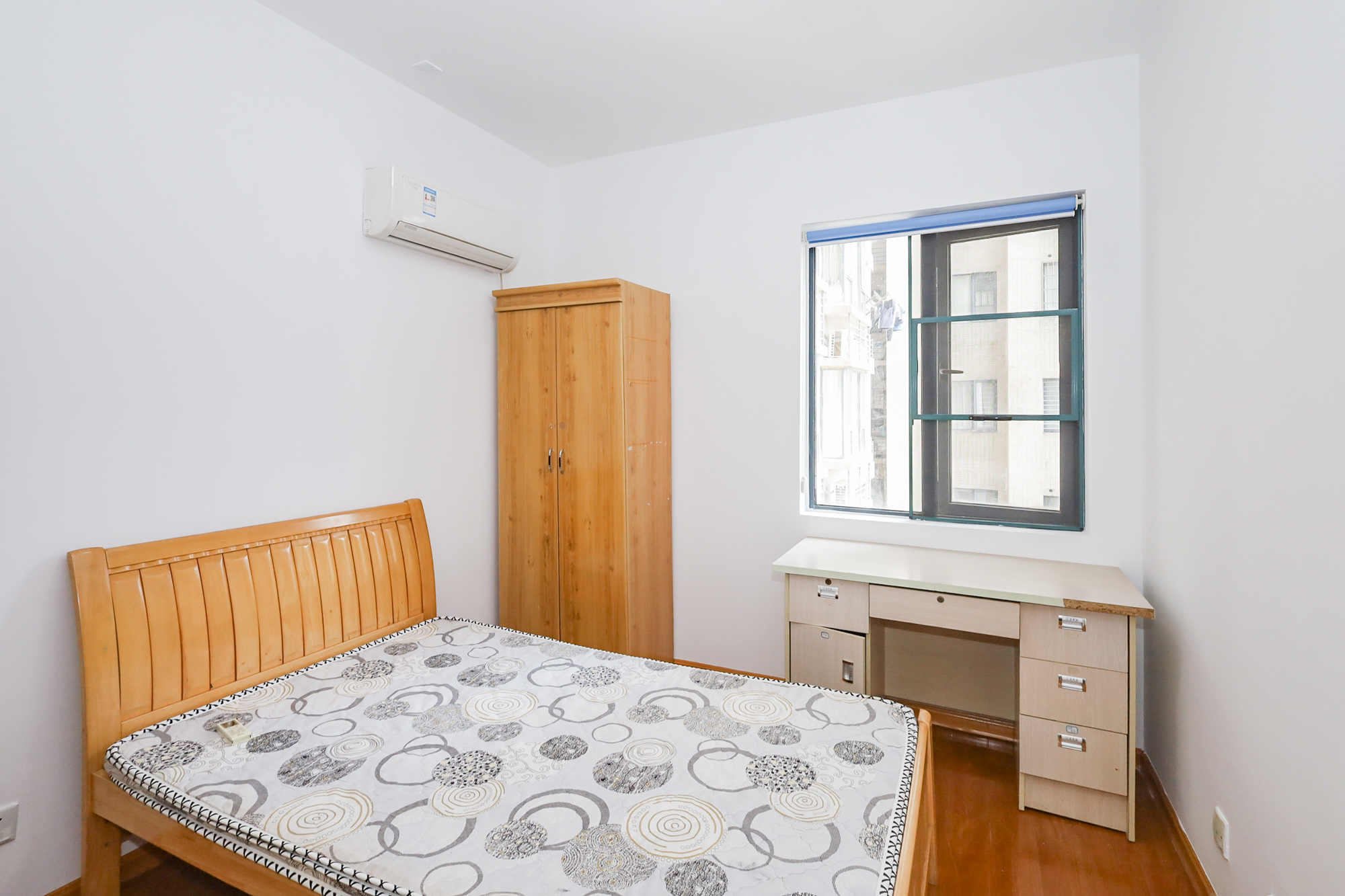 钰龙天下一期 2室2厅1卫 190.0万 钰龙天下一期 2室2厅1卫 190.0万卧室