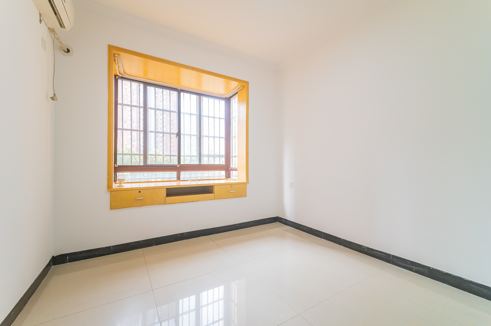 圆梦康乐城  2室2厅1卫    45.8万 圆梦康乐城  2室2厅1卫    45.8万卧室