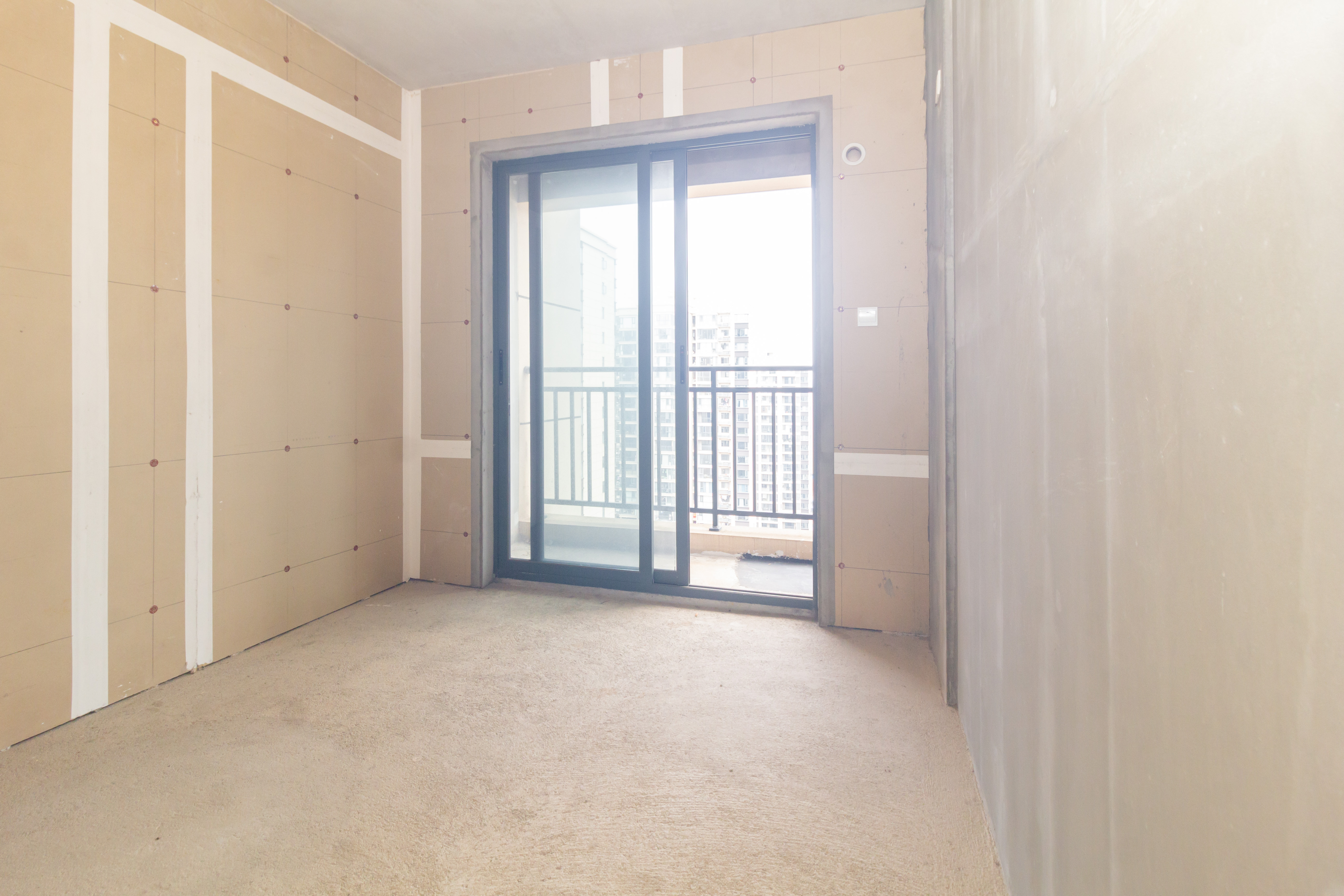 日盛湖湘花苑 3室2厅2卫 98.0万 日盛湖湘花苑 3室2厅2卫 98.0万卧室