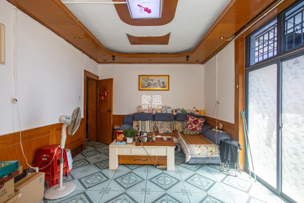 星沙三区  6室2厅4卫   128.00万