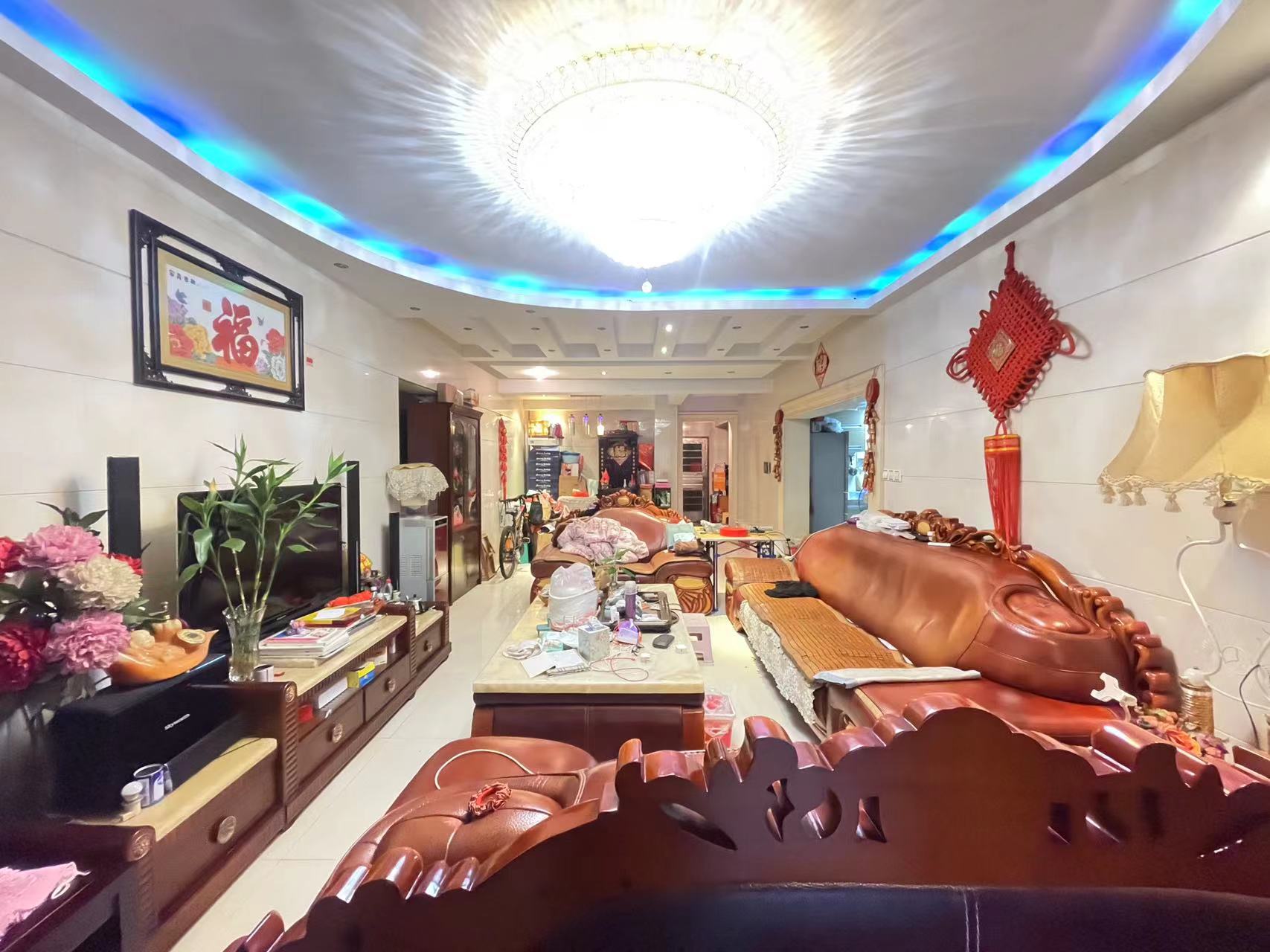 九天国际 4室2厅3卫 115.0万 九天国际 4室2厅3卫 115.0万室内图