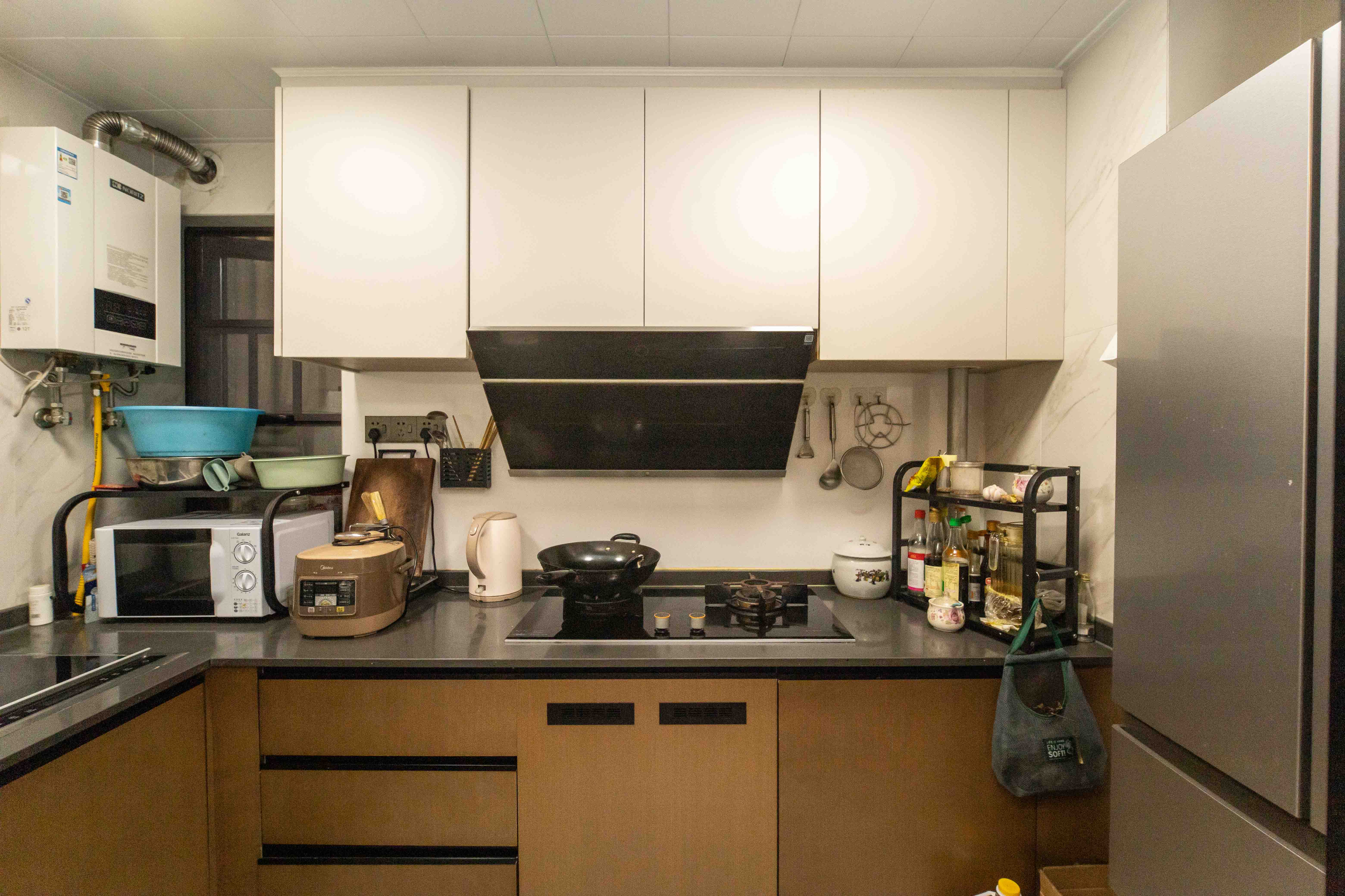 万科金域蓝湾  3室2厅2卫    155.0万厨房