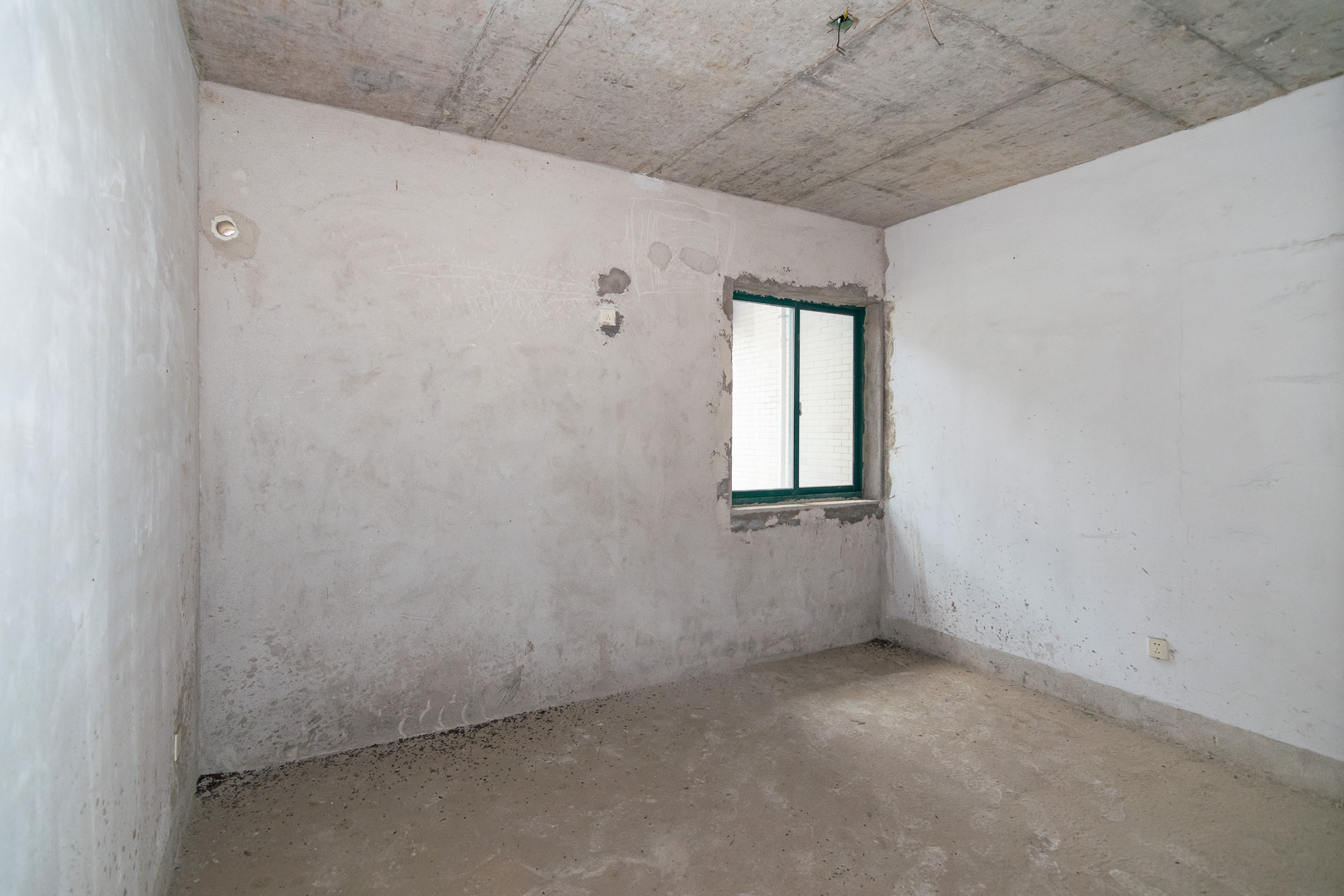 红建华府  2室2厅1卫    29.8万 红建华府  2室2厅1卫    29.8万卧室